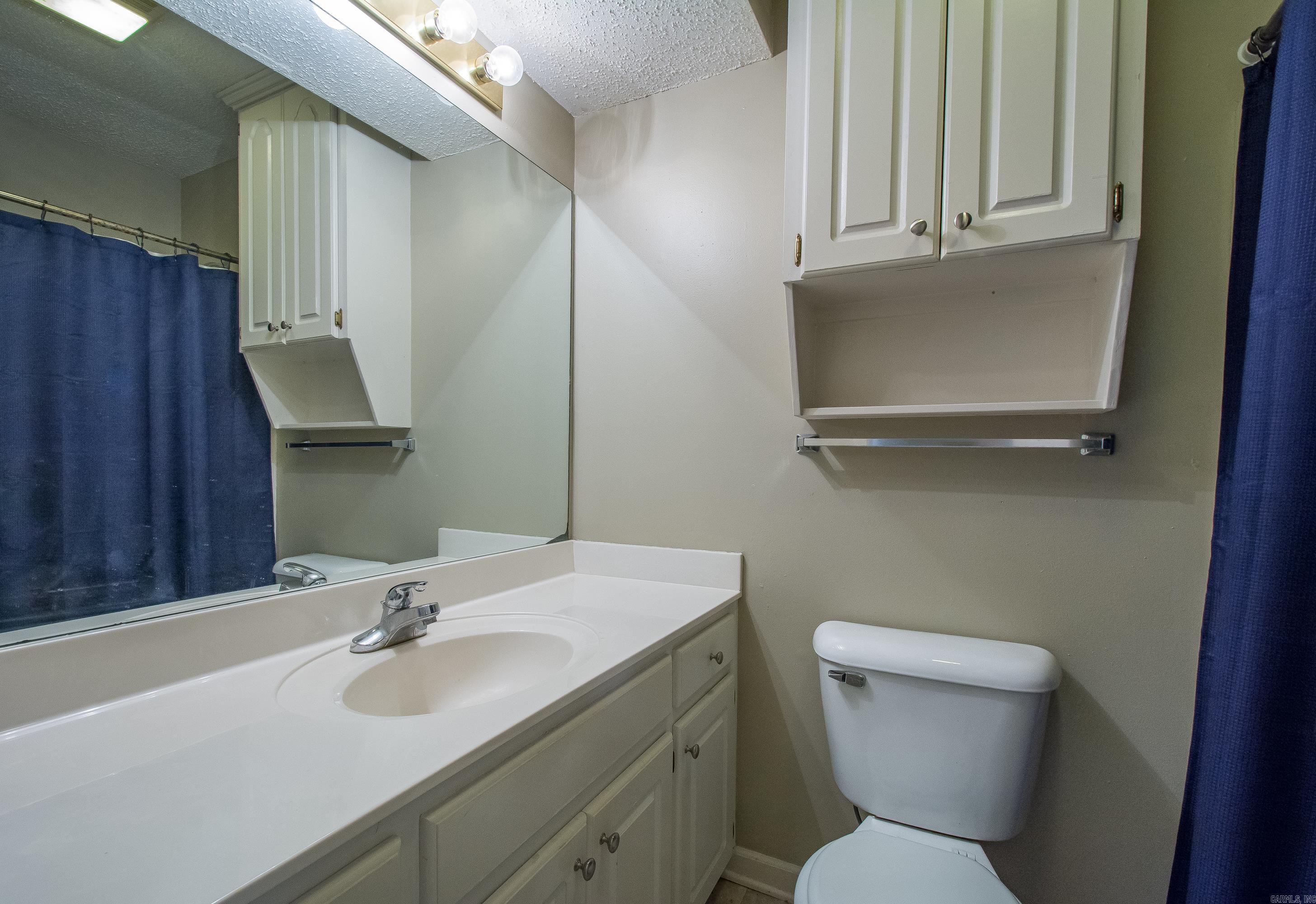 Shaded Oaks - Residential