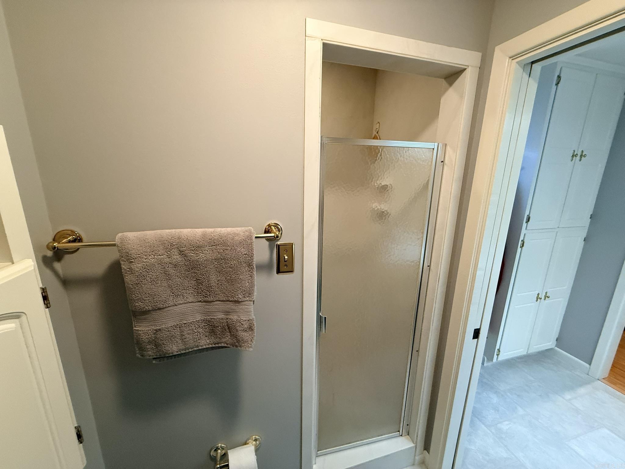 CHEROKEE HILLS 3 - Residential