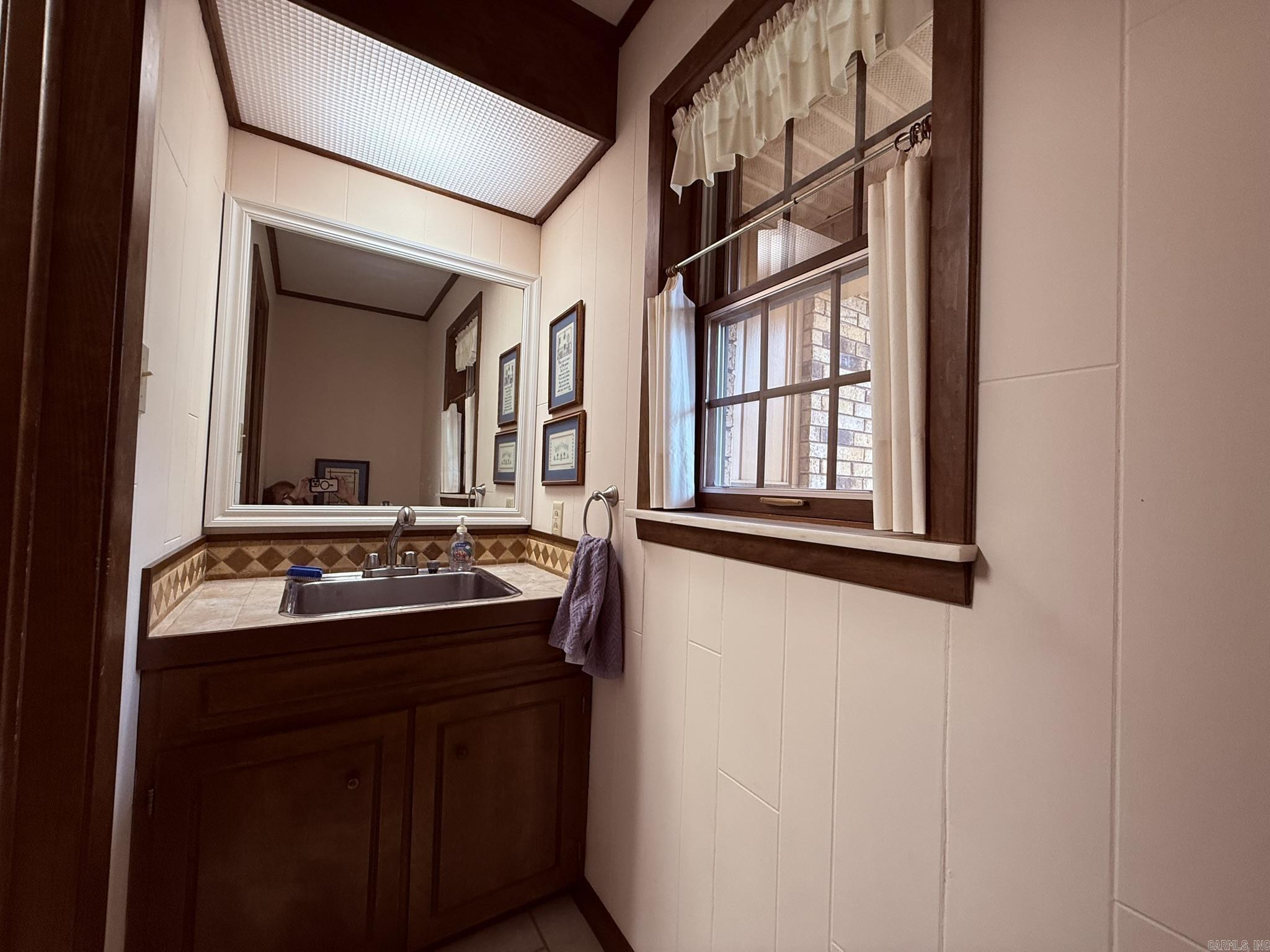 CHEROKEE HILLS 3 - Residential