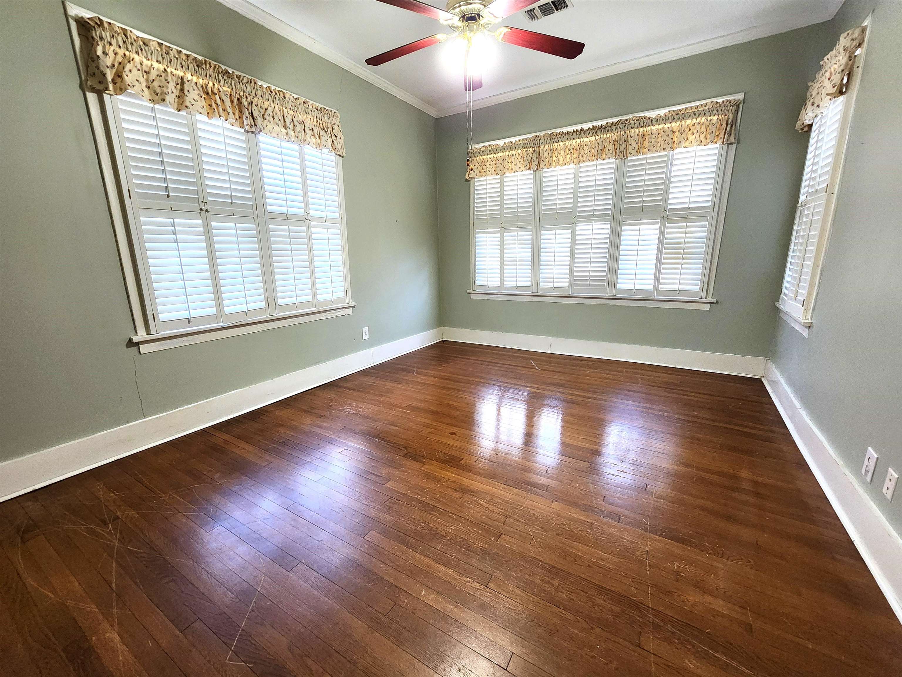 Mahony - Residential