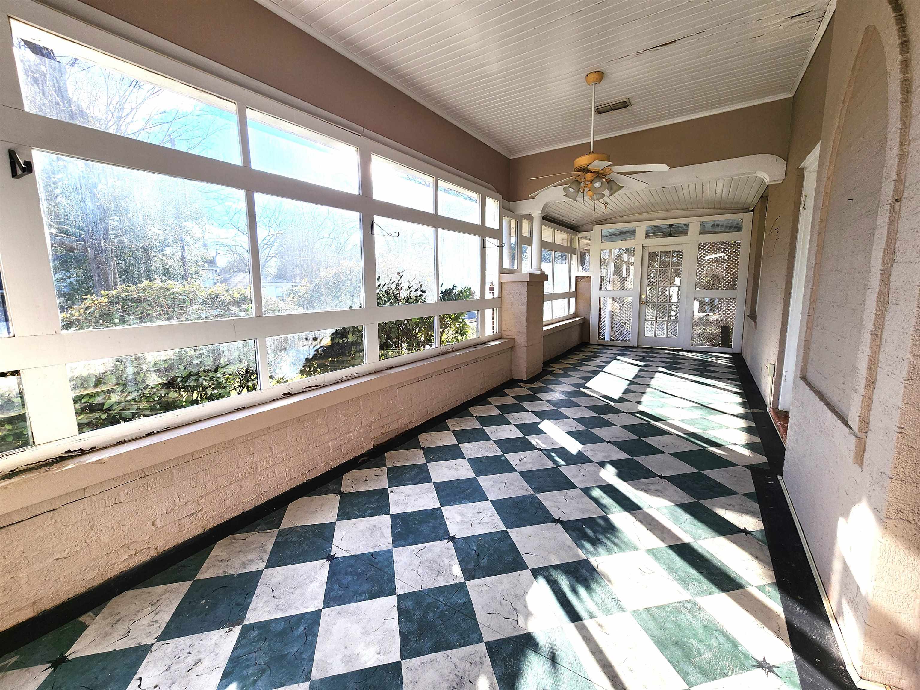 Mahony - Residential