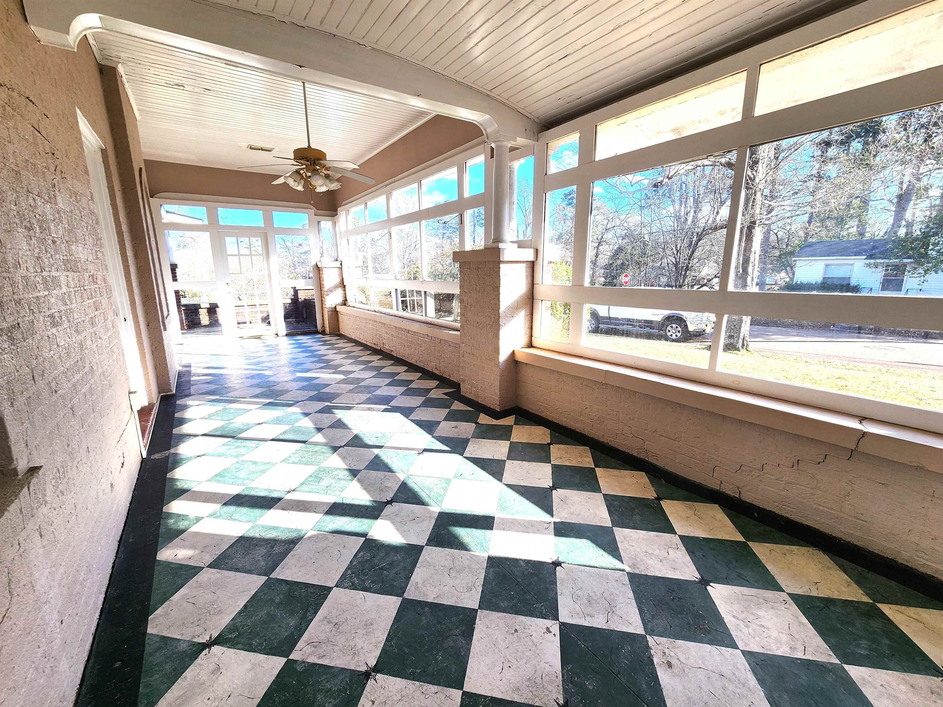 Mahony - Residential