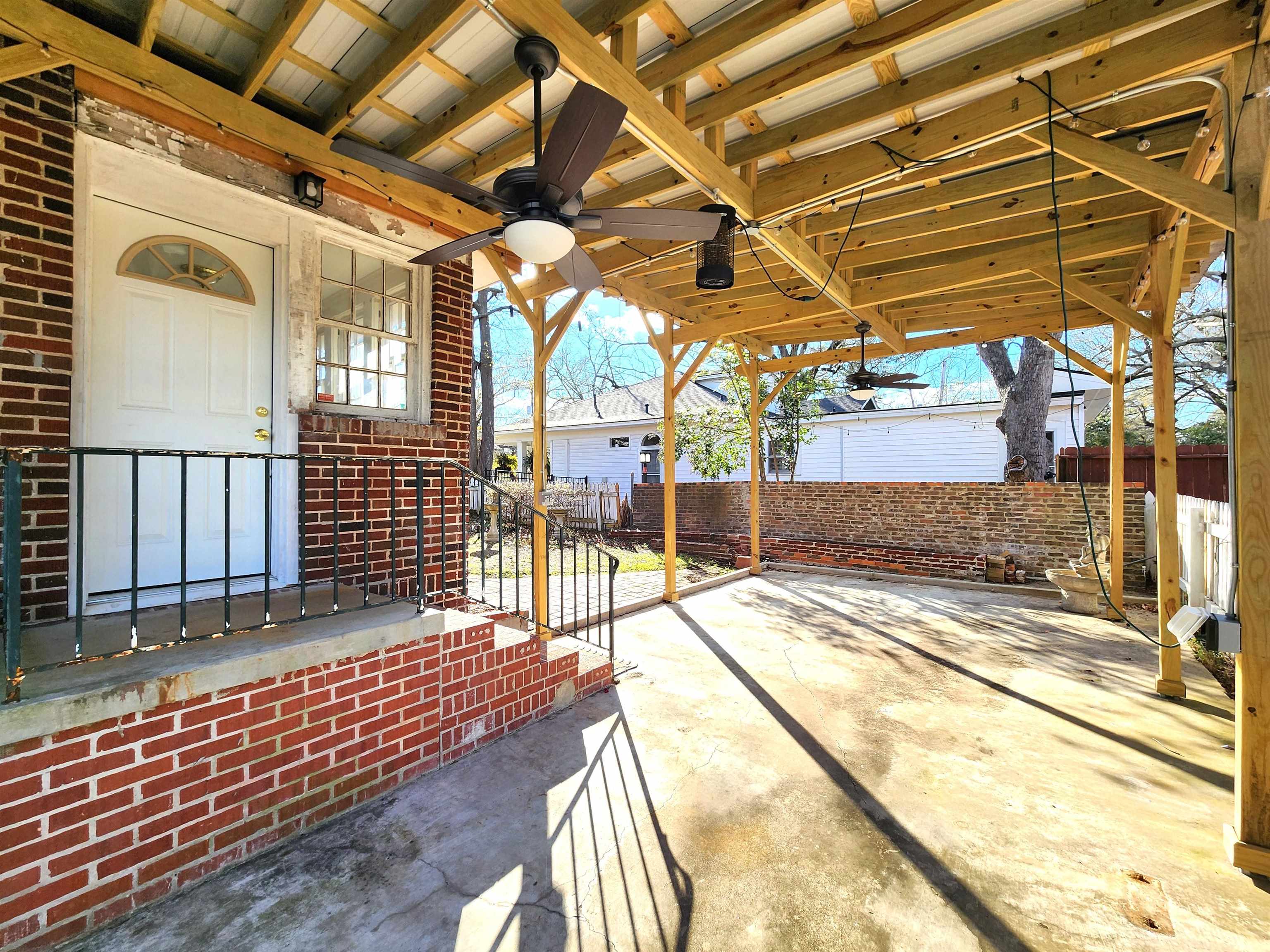 Mahony - Residential