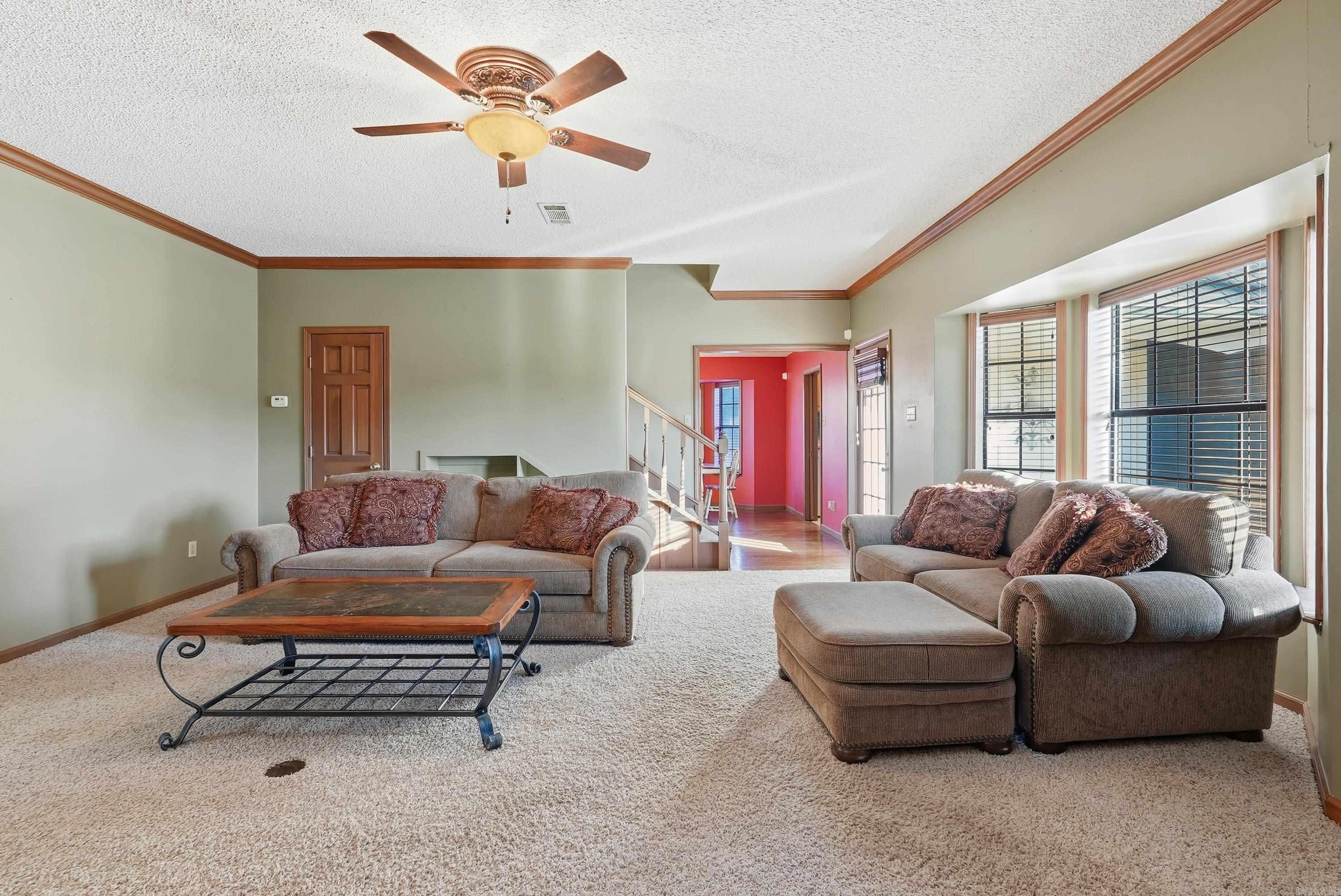 SHADY VALLEY - Residential