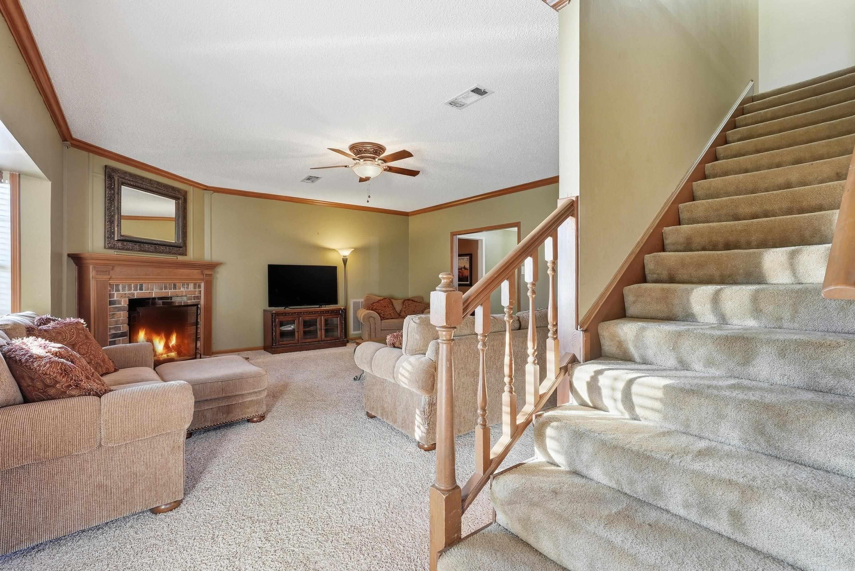 SHADY VALLEY - Residential