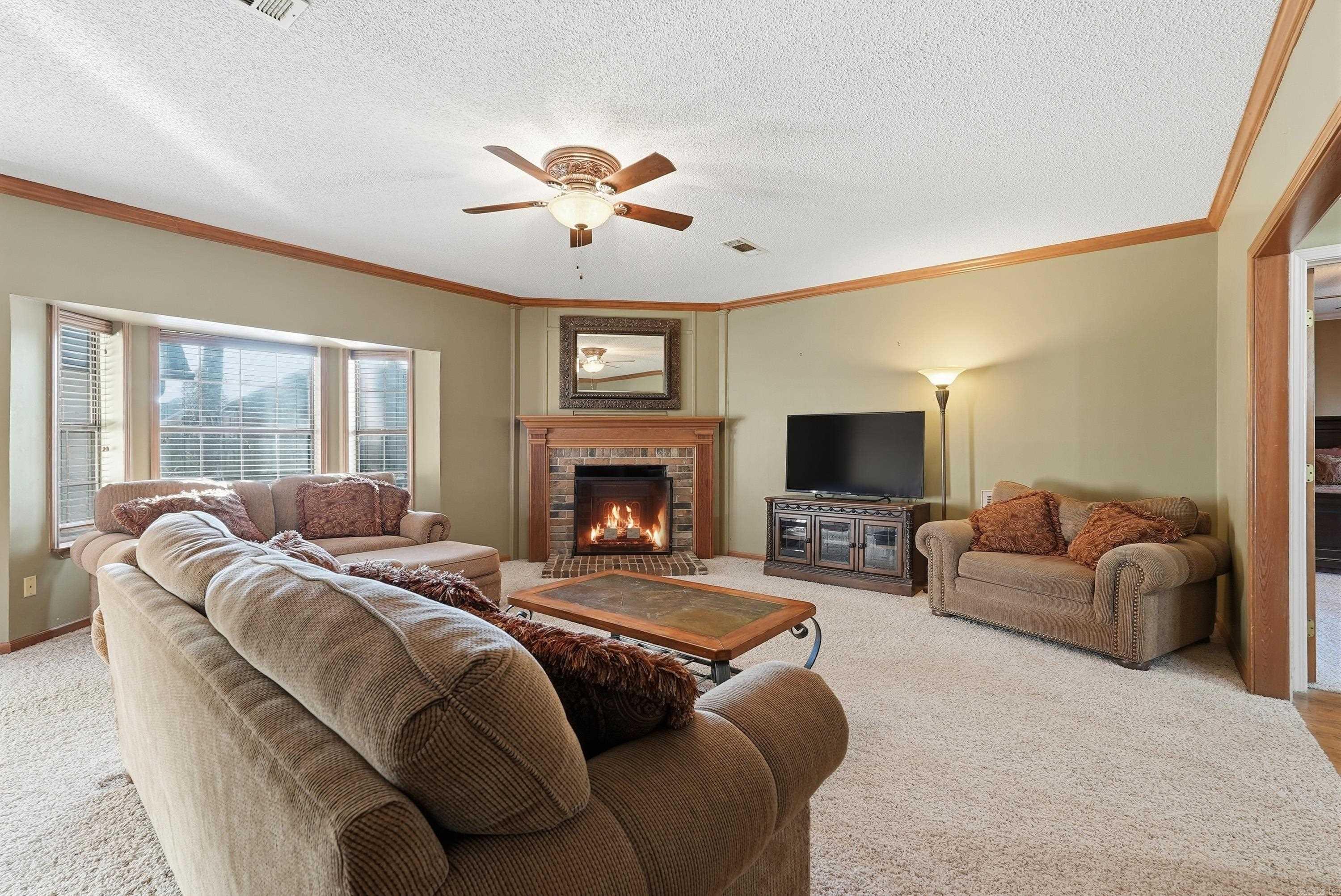 SHADY VALLEY - Residential