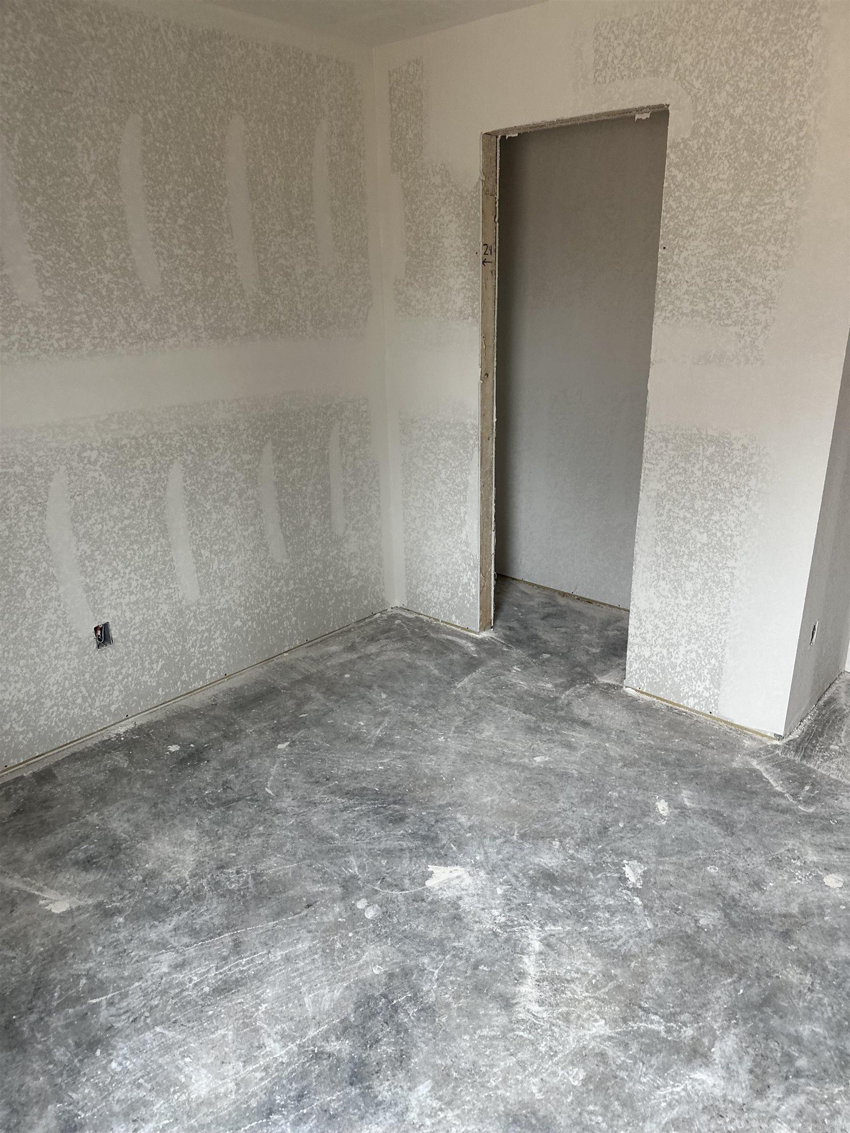 COUNTRY CLUB OF ARK THE - Residential