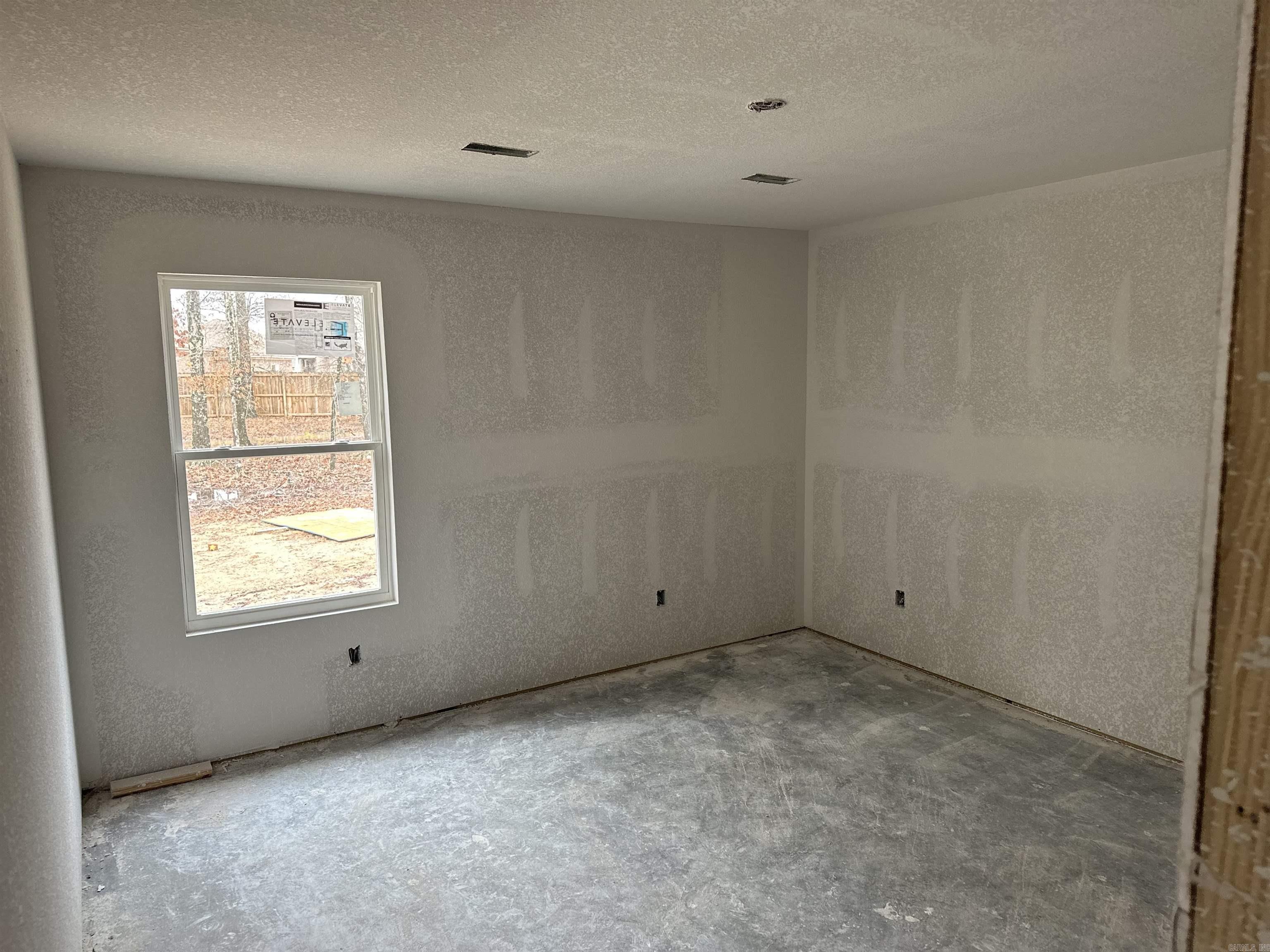 COUNTRY CLUB OF ARK THE - Residential