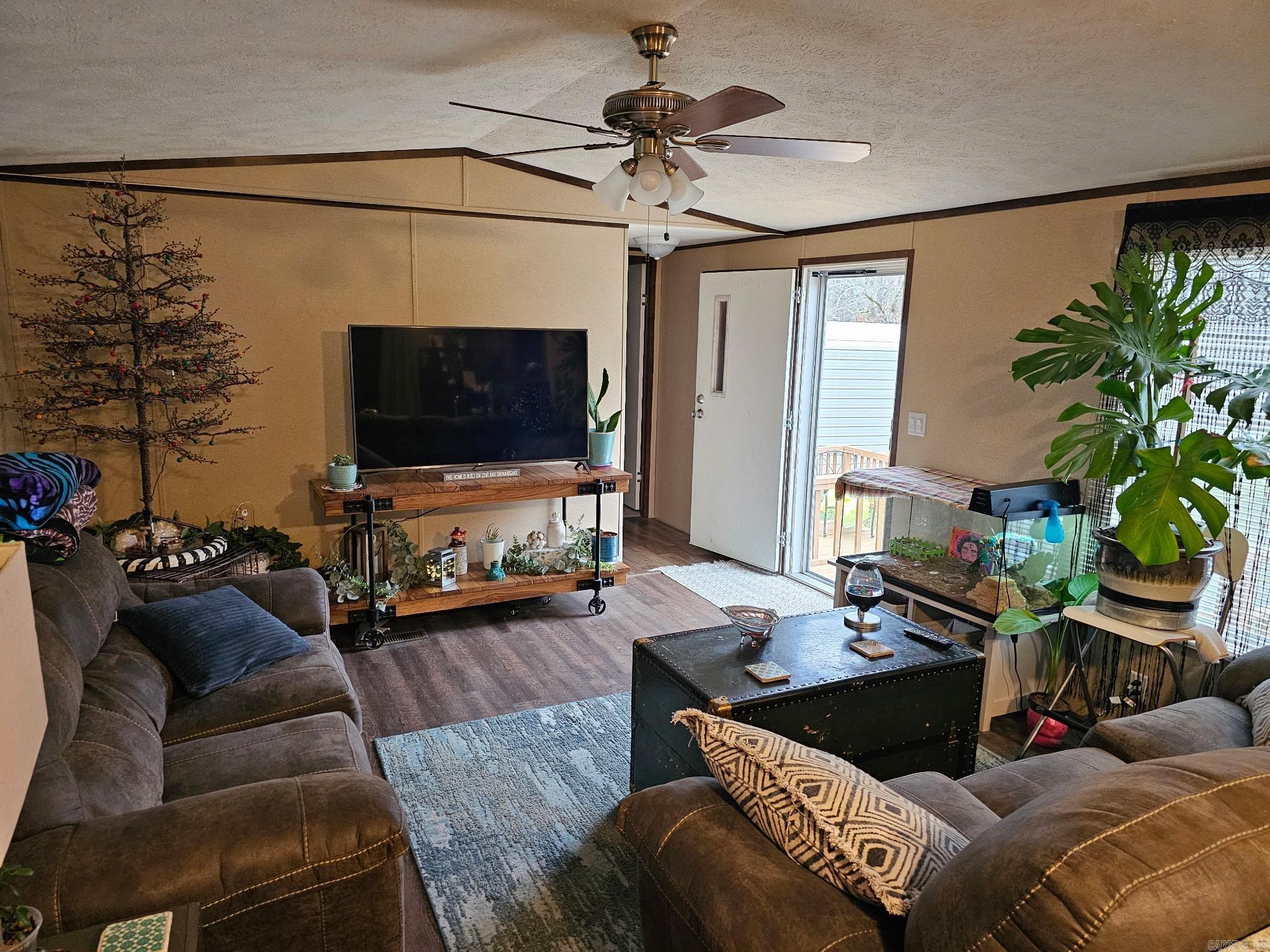 LAKESHORE - TODD DAVIS - Residential