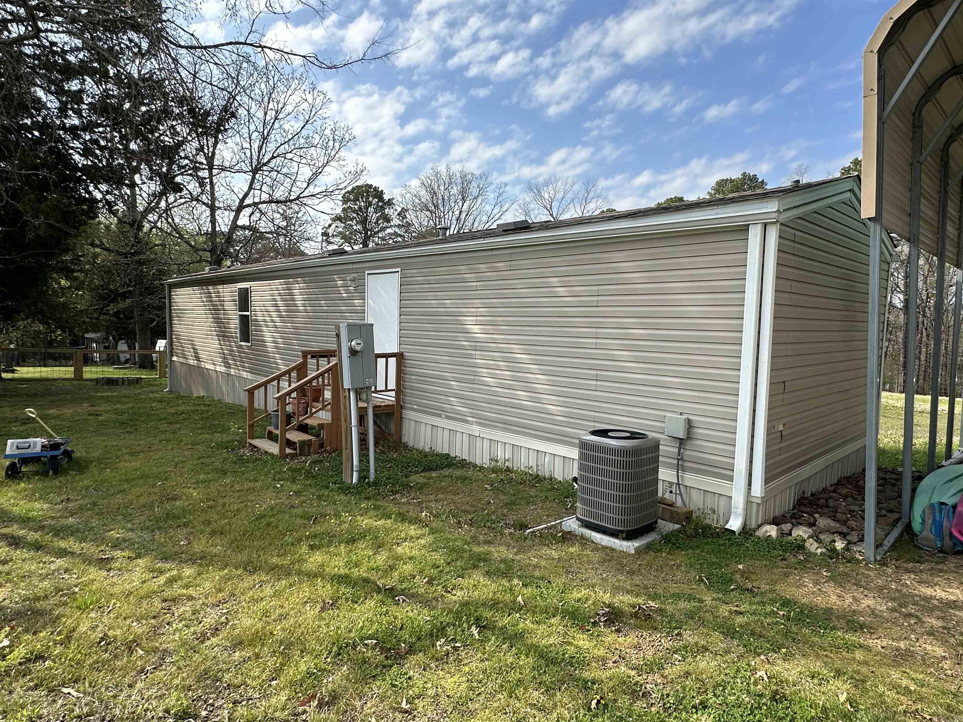 LAKESHORE - TODD DAVIS - Residential