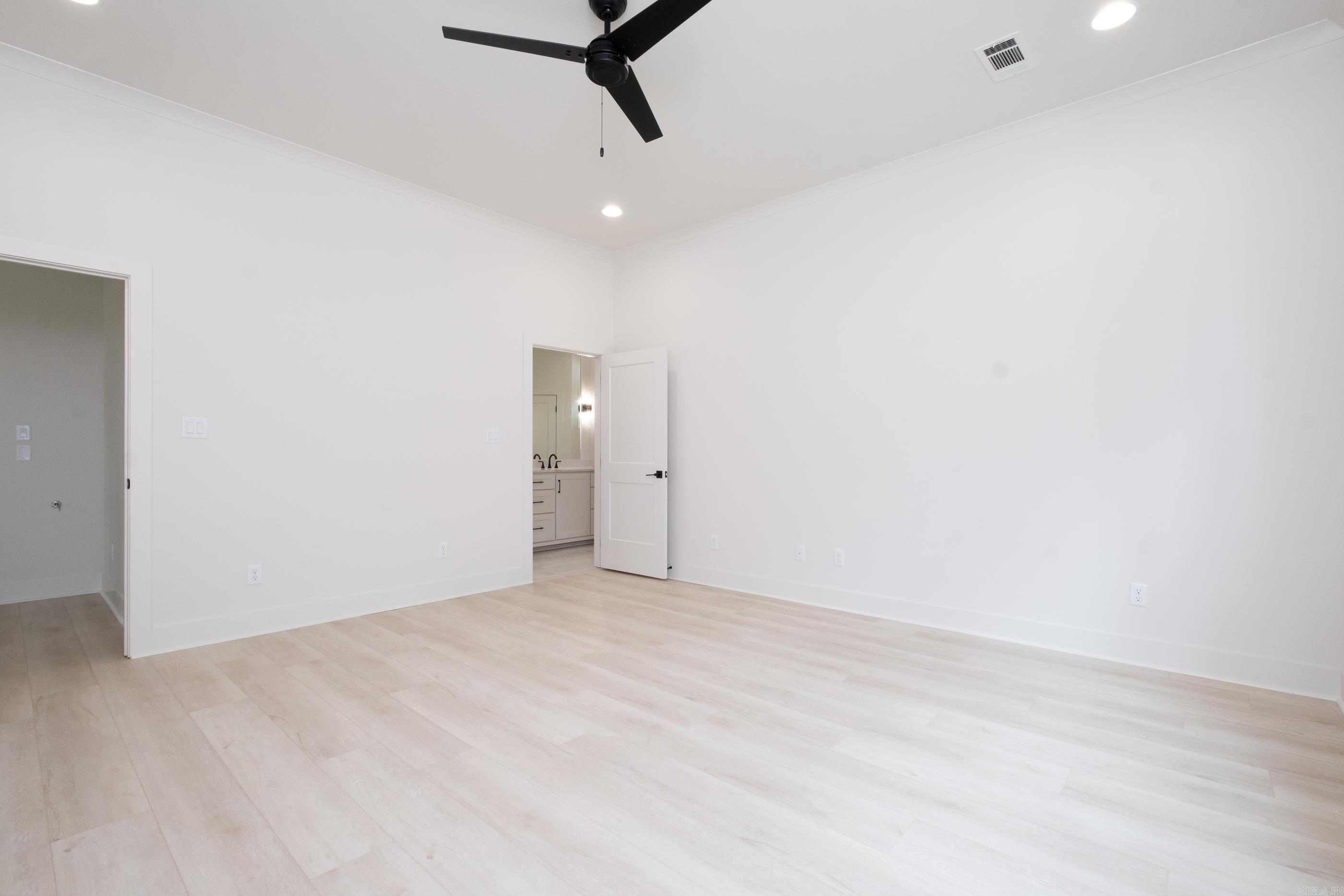 WOODLANDS PARK SUB - Residential