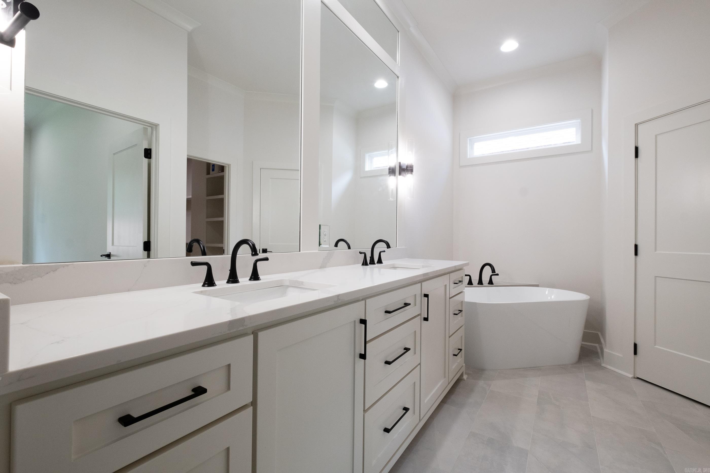 WOODLANDS PARK SUB - Residential