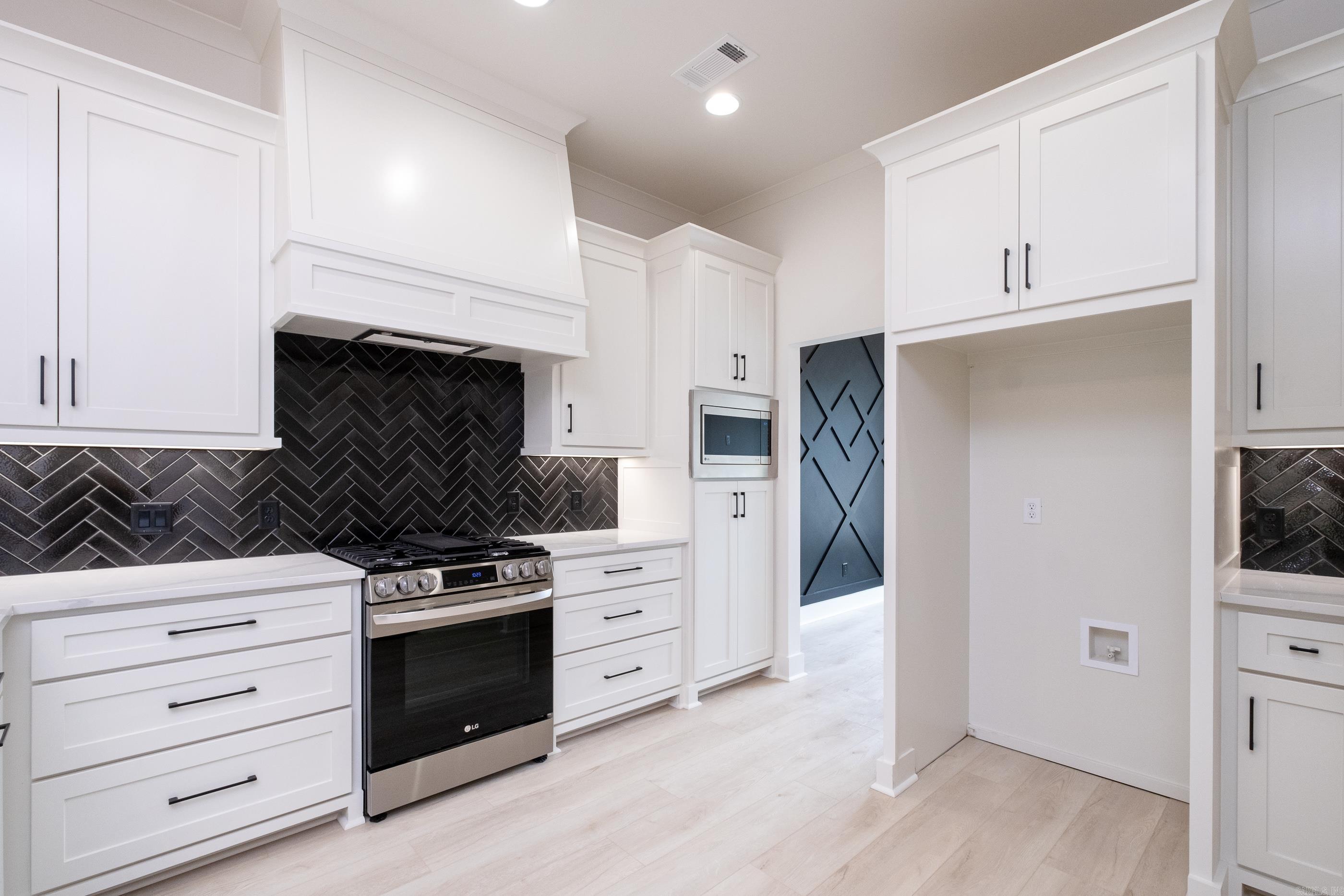 WOODLANDS PARK SUB - Residential