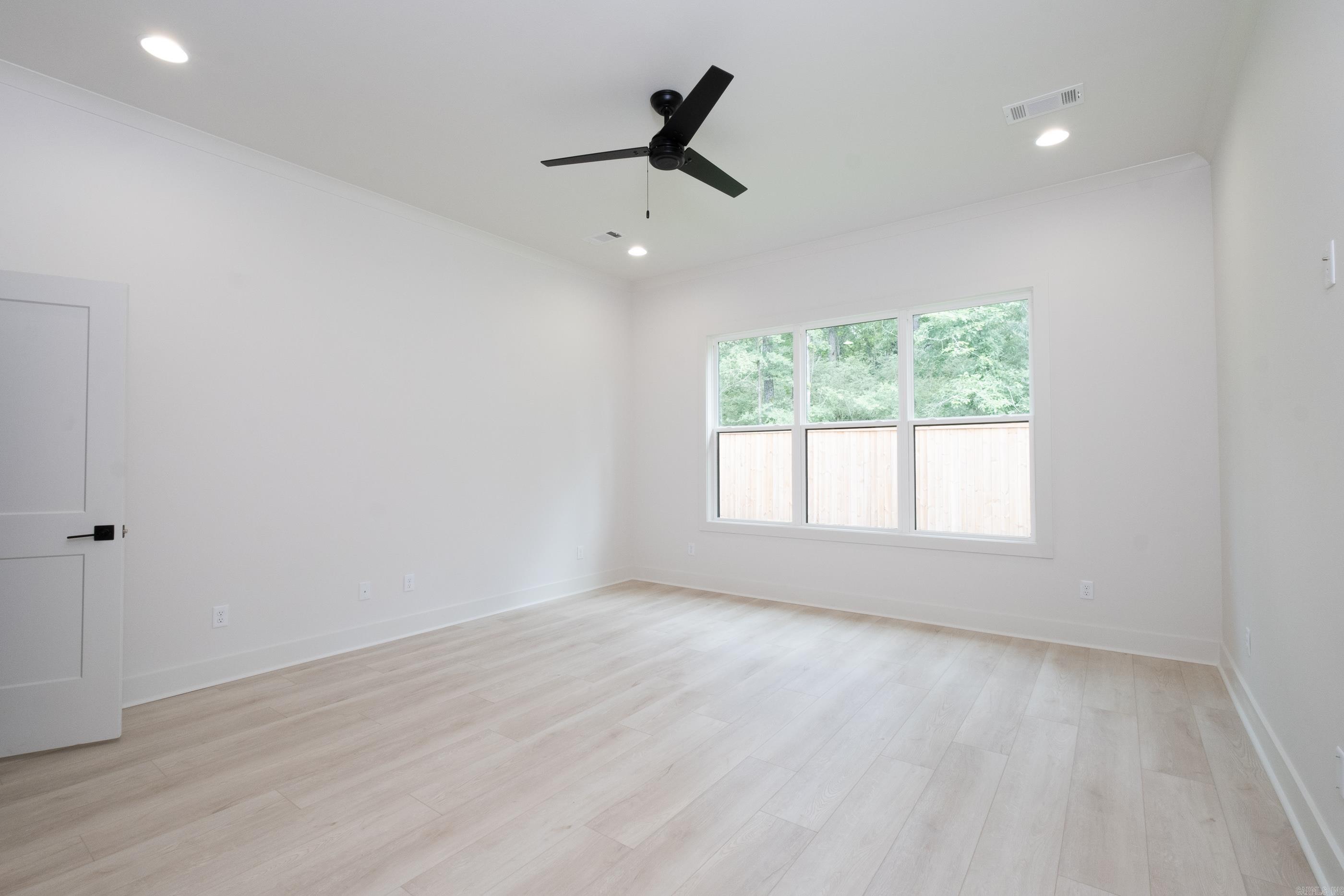 WOODLANDS PARK SUB - Residential