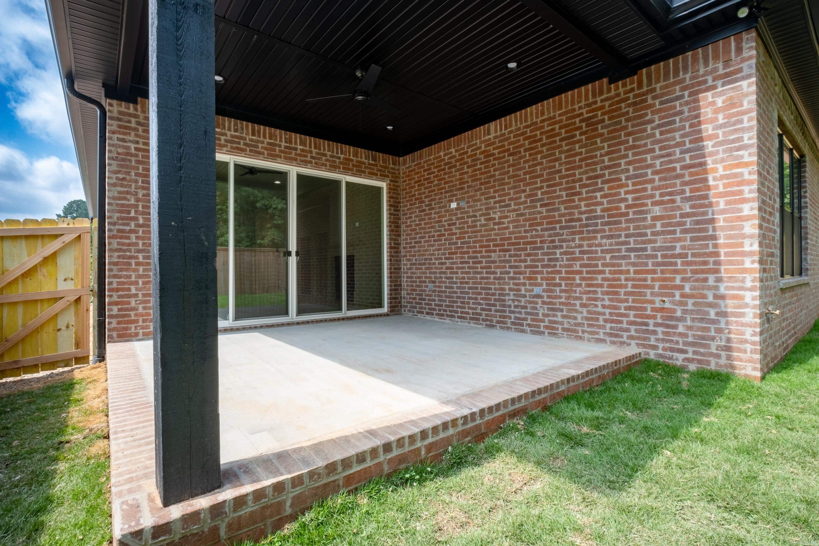 WOODLANDS PARK SUB - Residential