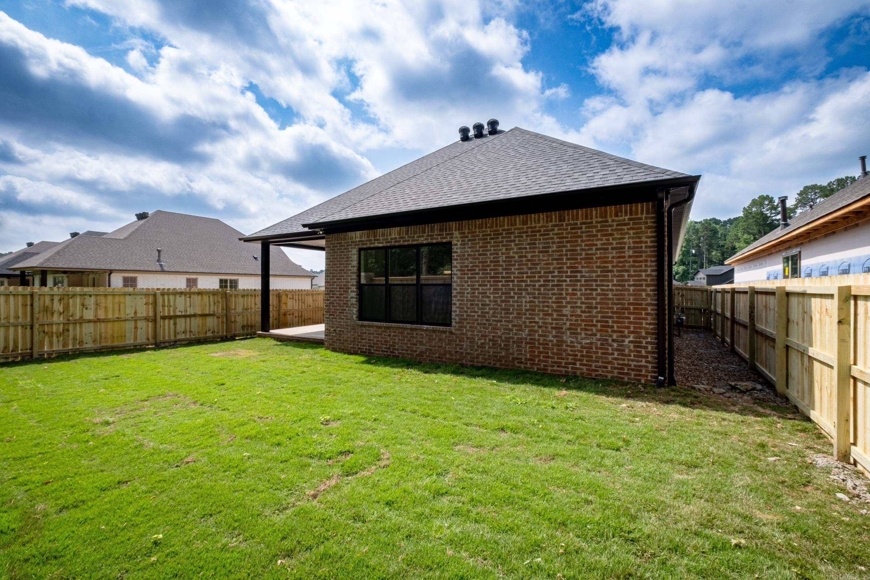 WOODLANDS PARK SUB - Residential