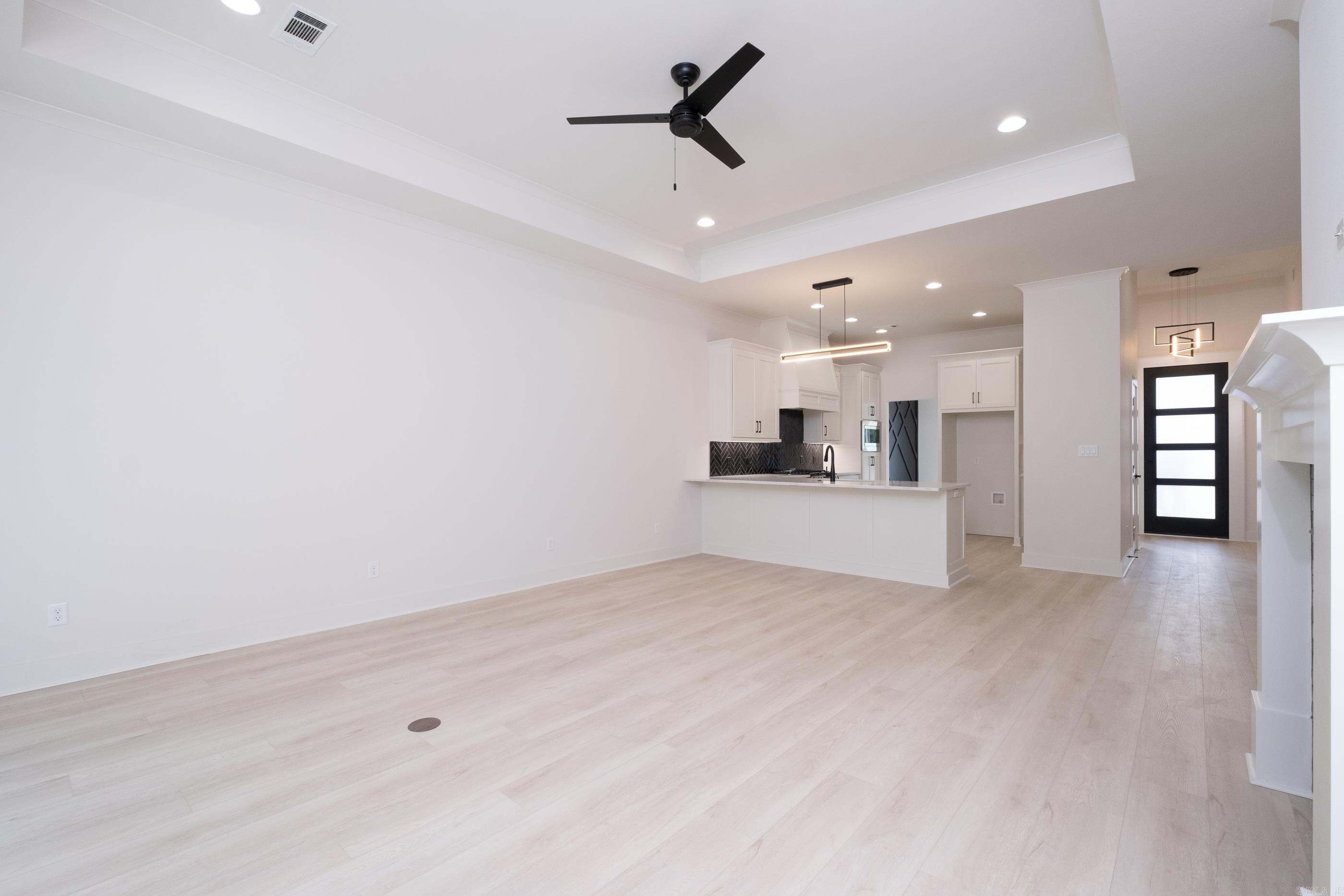 WOODLANDS PARK SUB - Residential