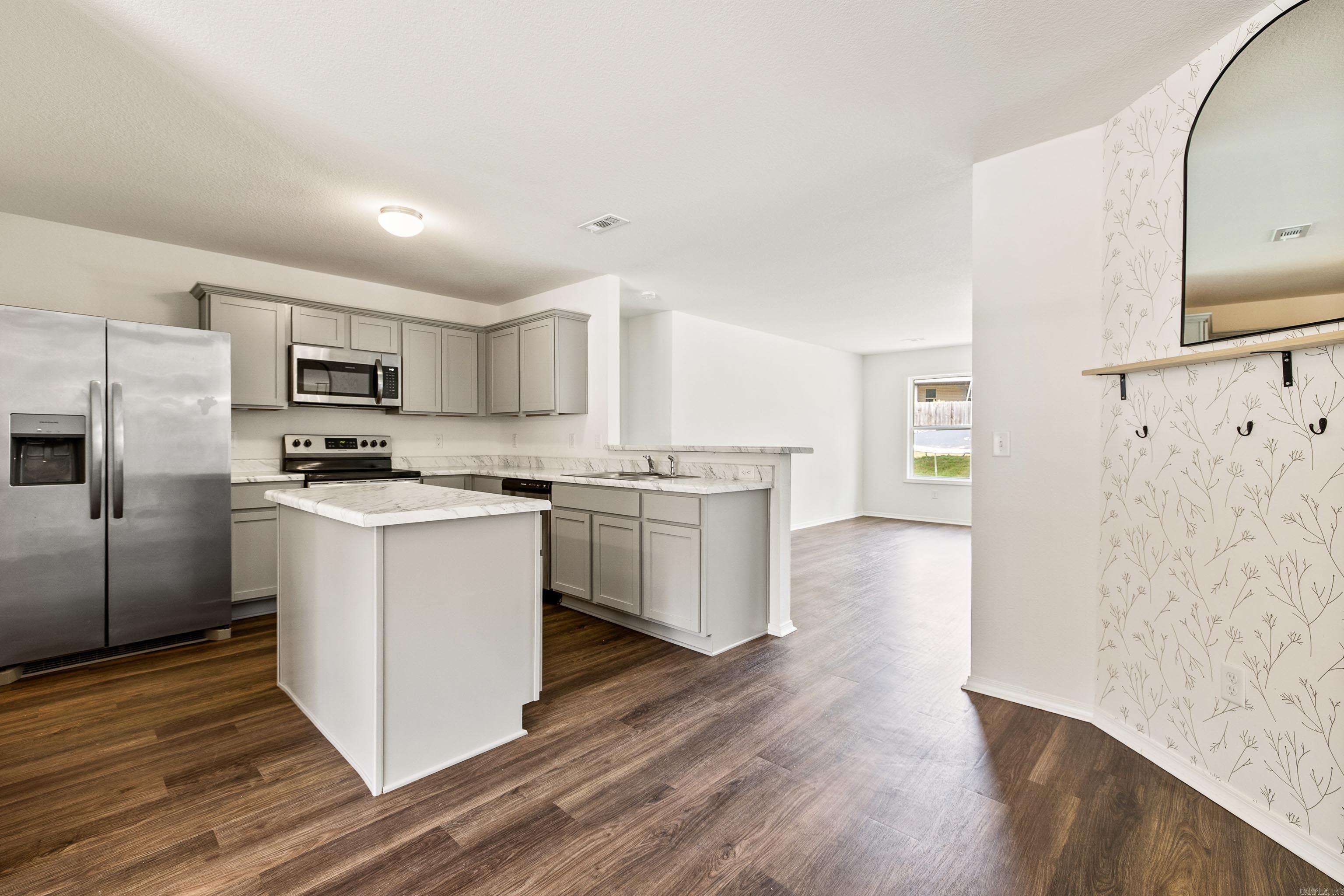 AUBURN HILLS - Residential