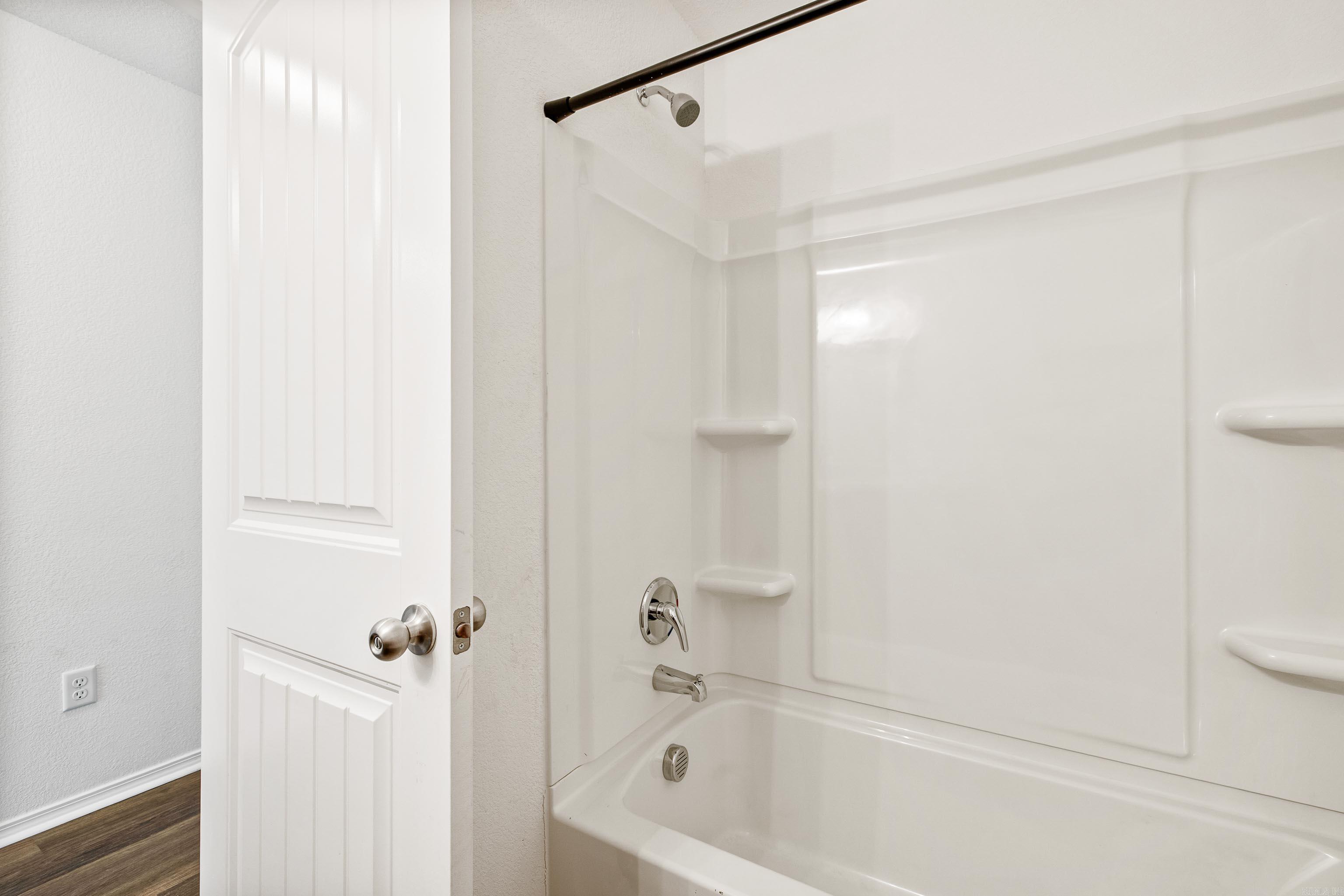 AUBURN HILLS - Residential