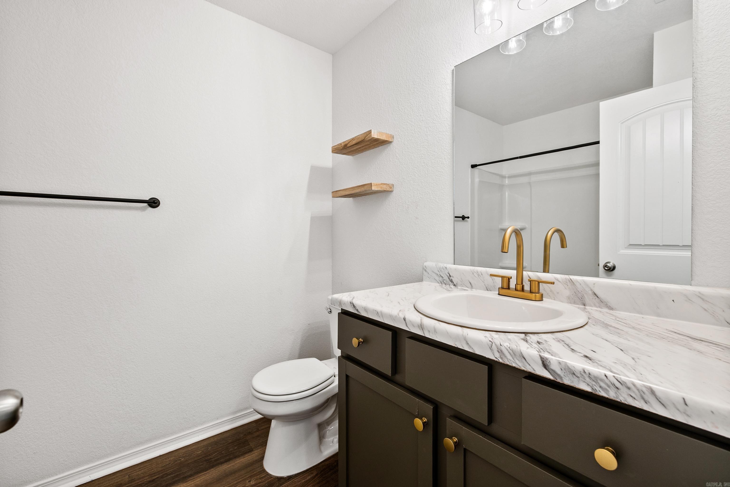 AUBURN HILLS - Residential