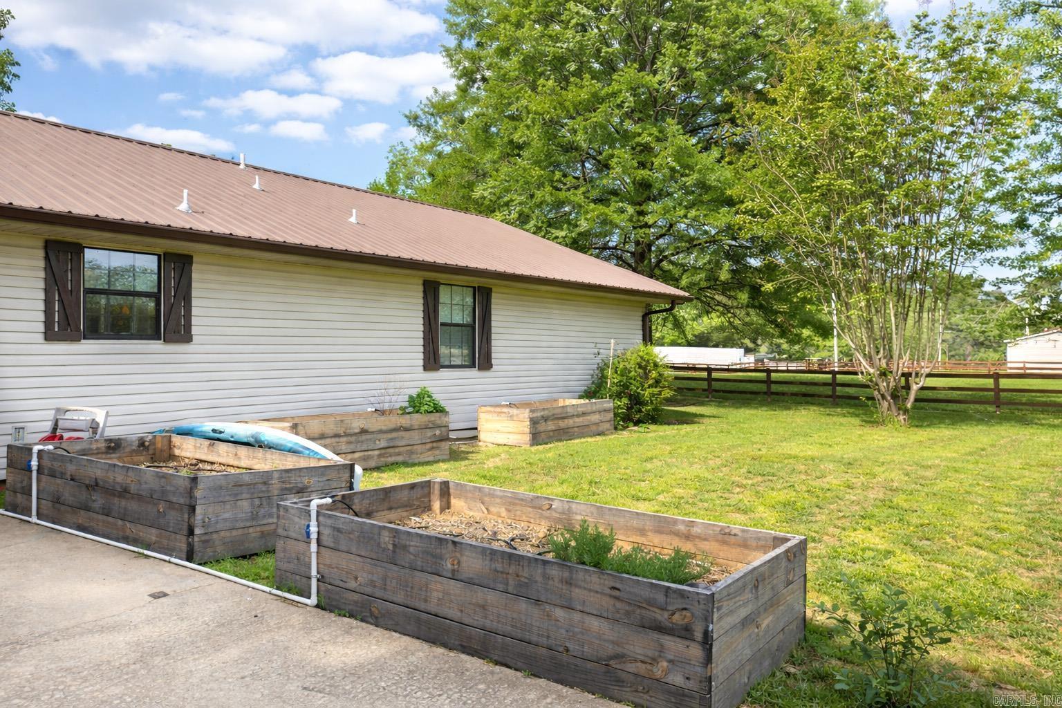 Metes & Bounds - Residential