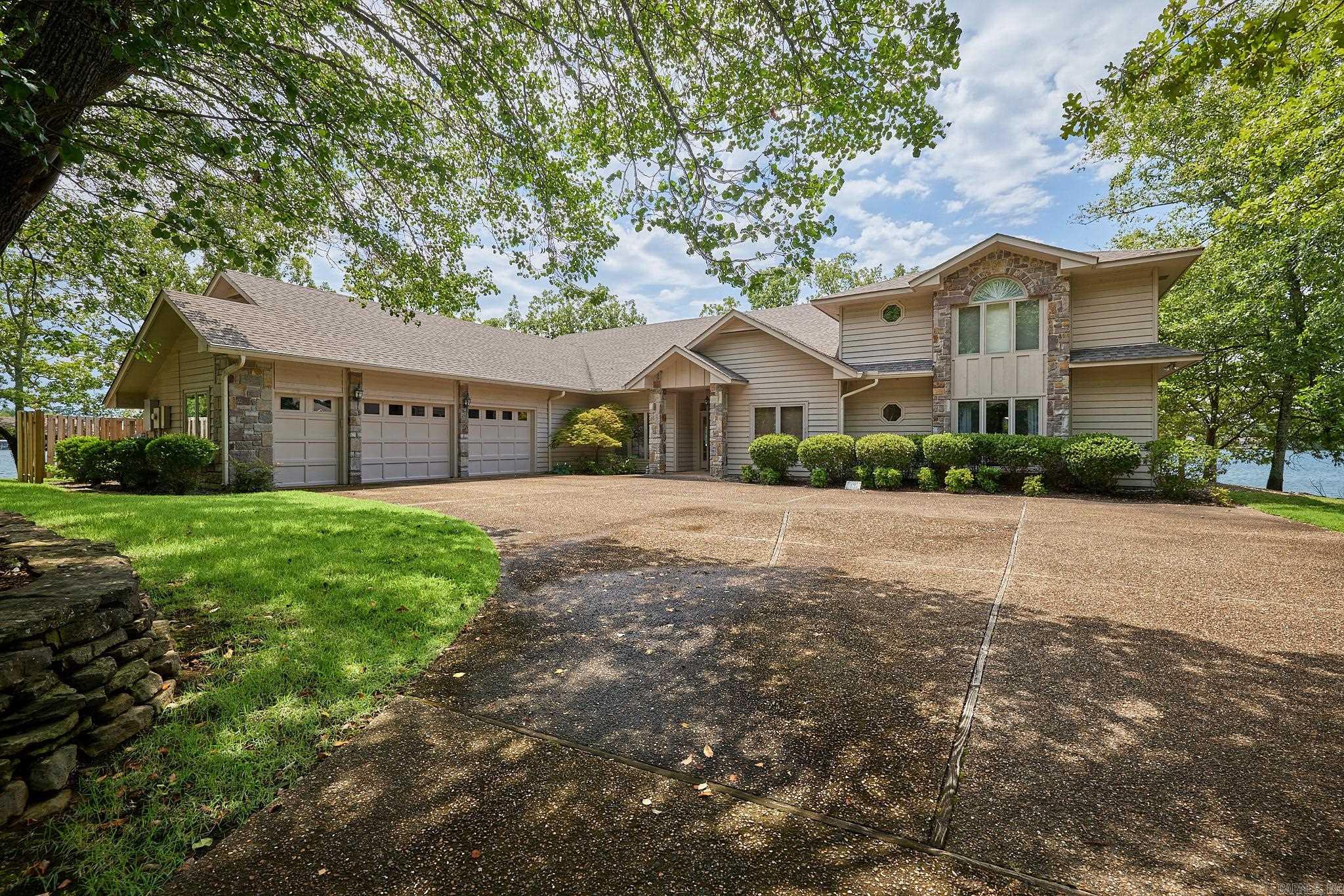 Sanchez - Residential