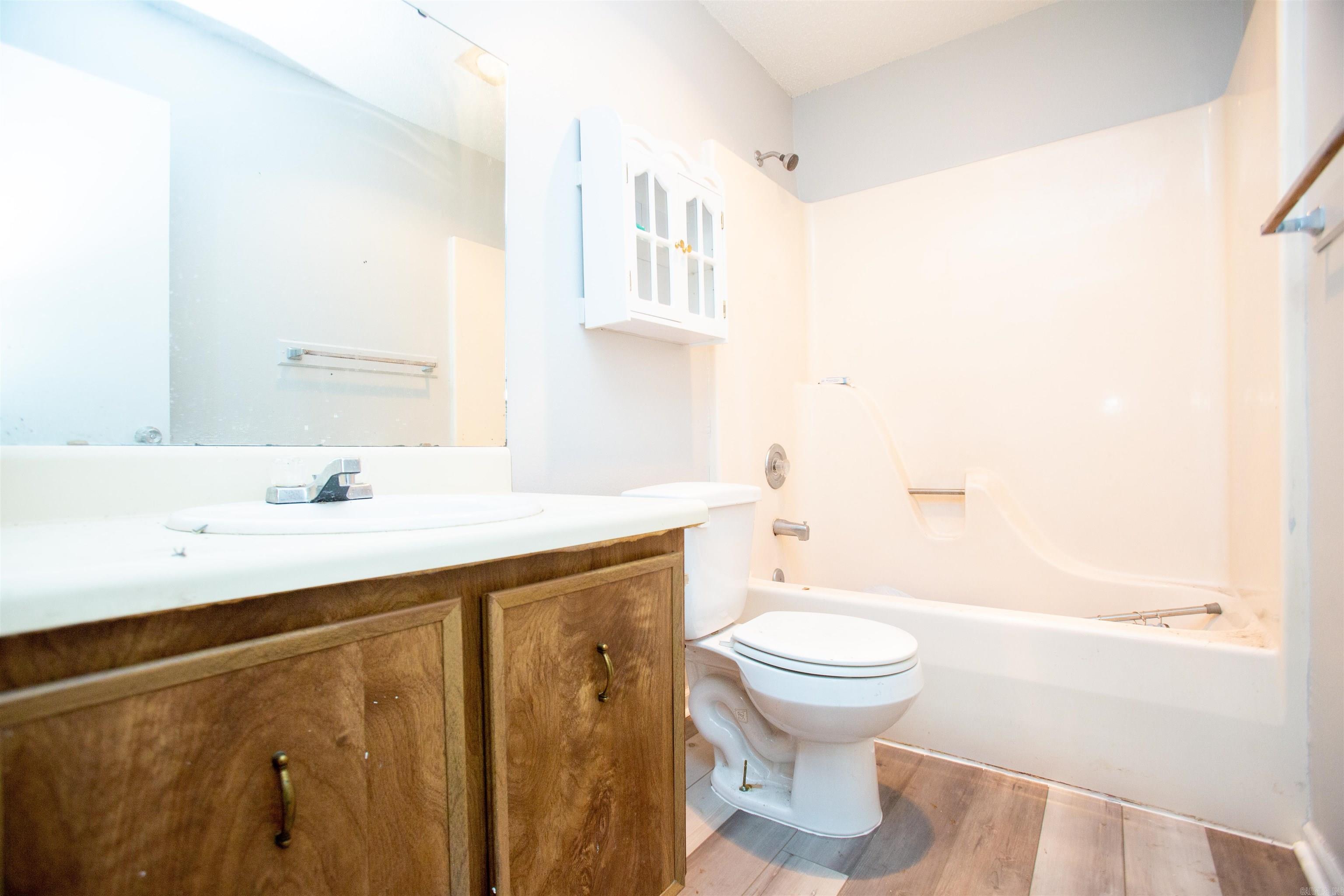 Edge Hill Townhomes - Residential Lease