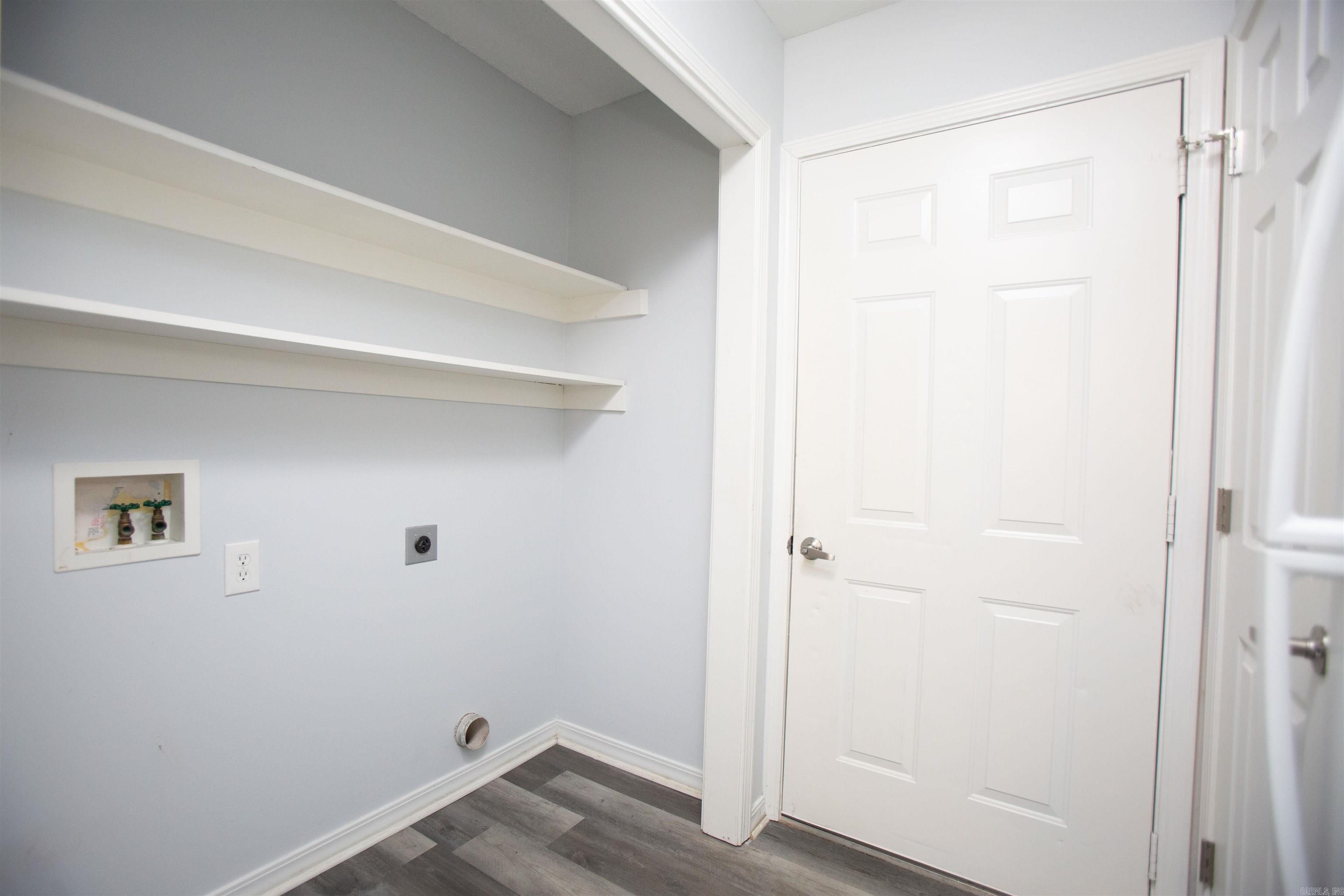 Lone Oak Acres - Residential Lease