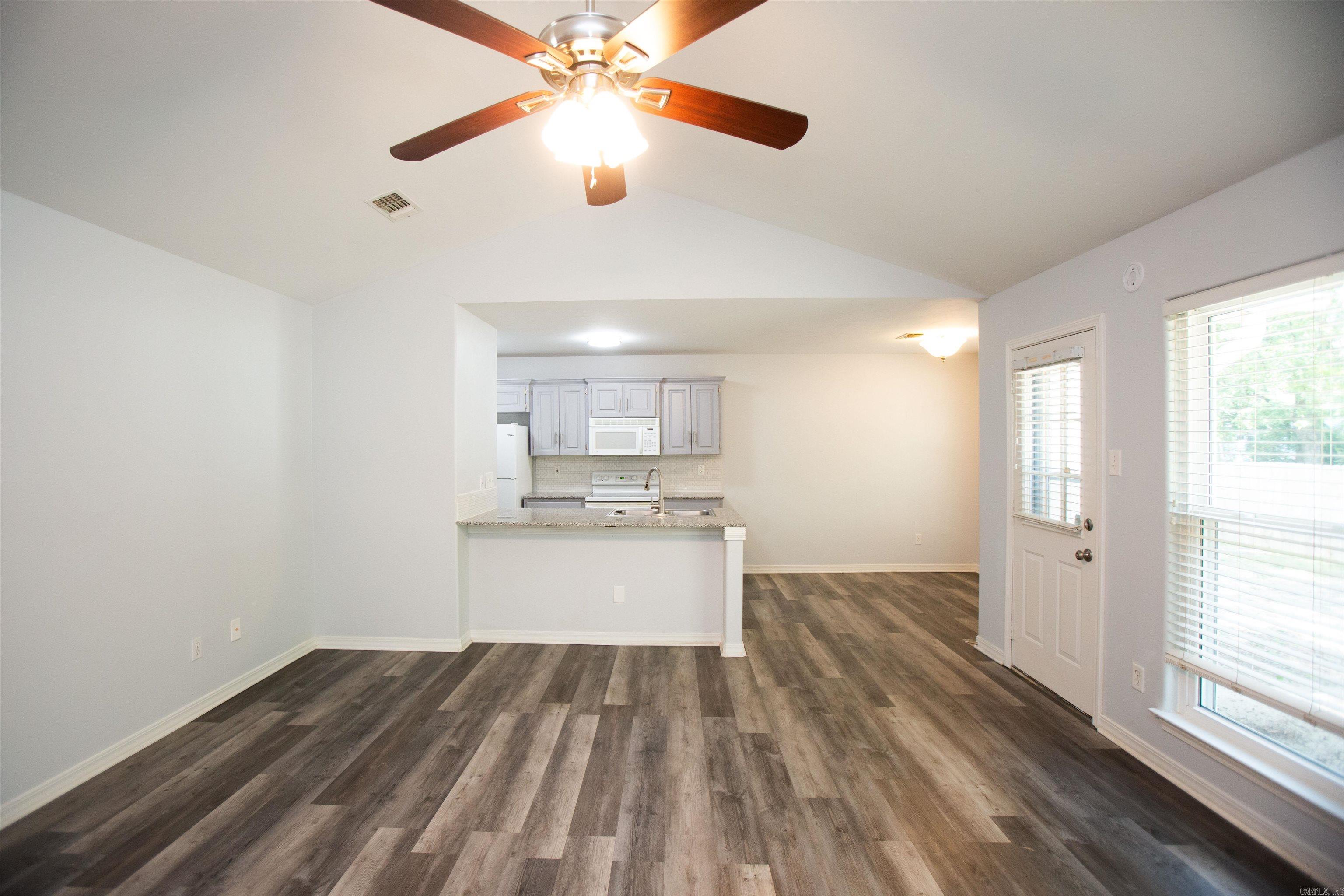 Lone Oak Acres - Residential Lease