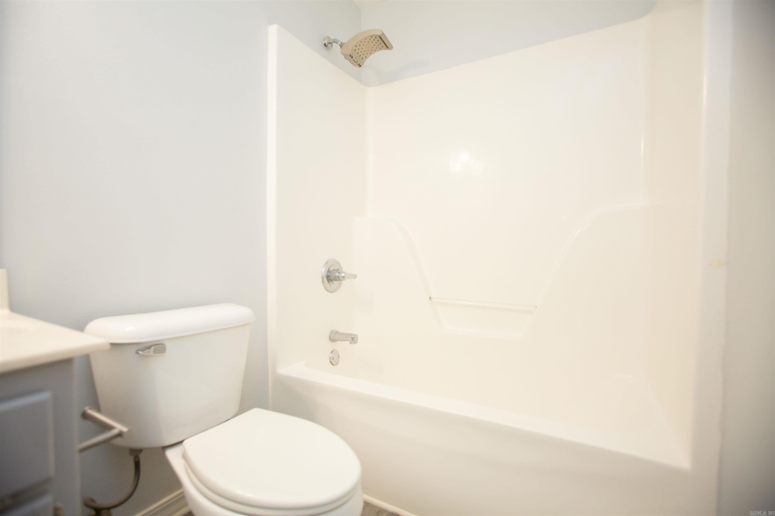 Lone Oak Acres - Residential Lease