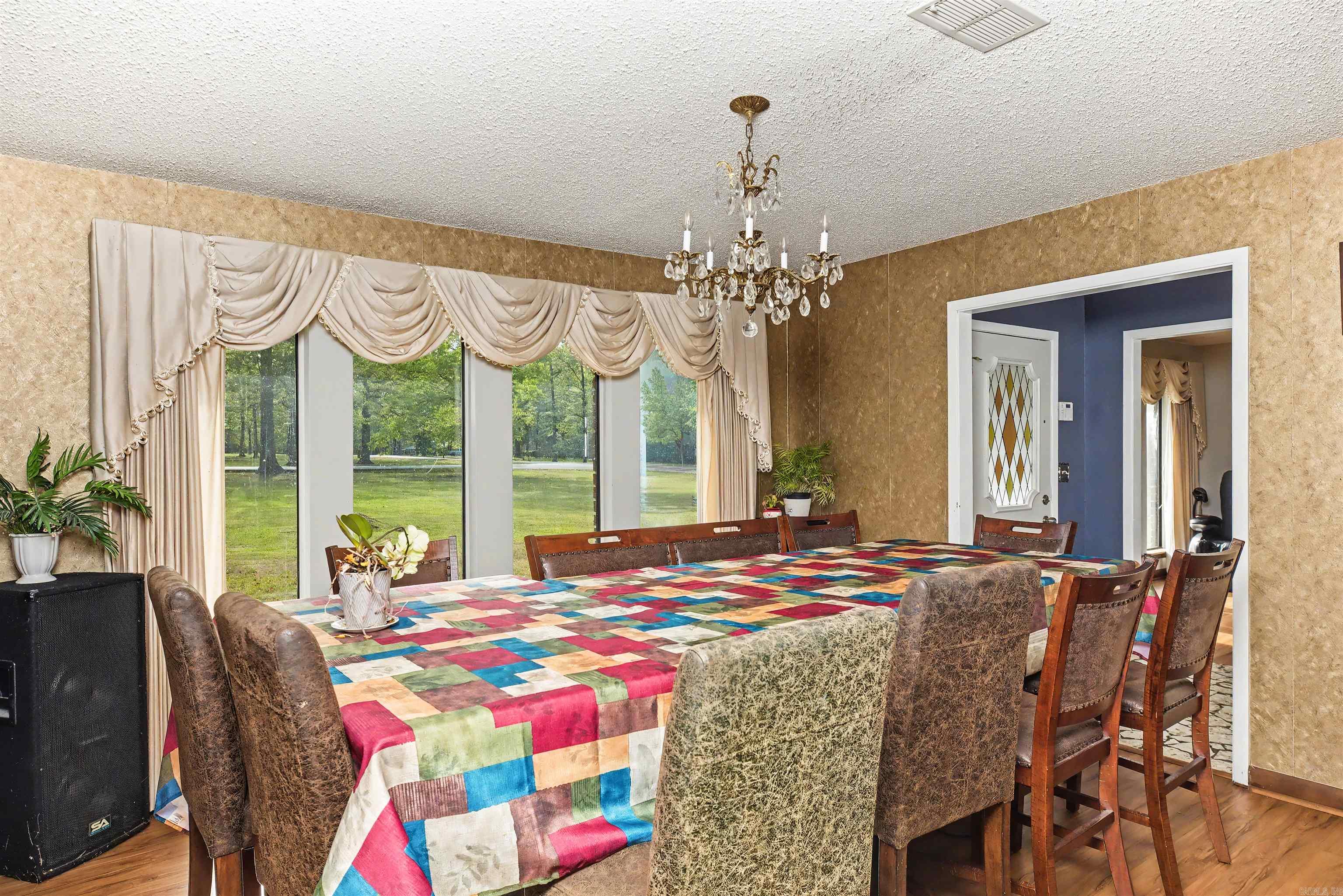 COUNTRY VILLAGE ESTATES - Residential