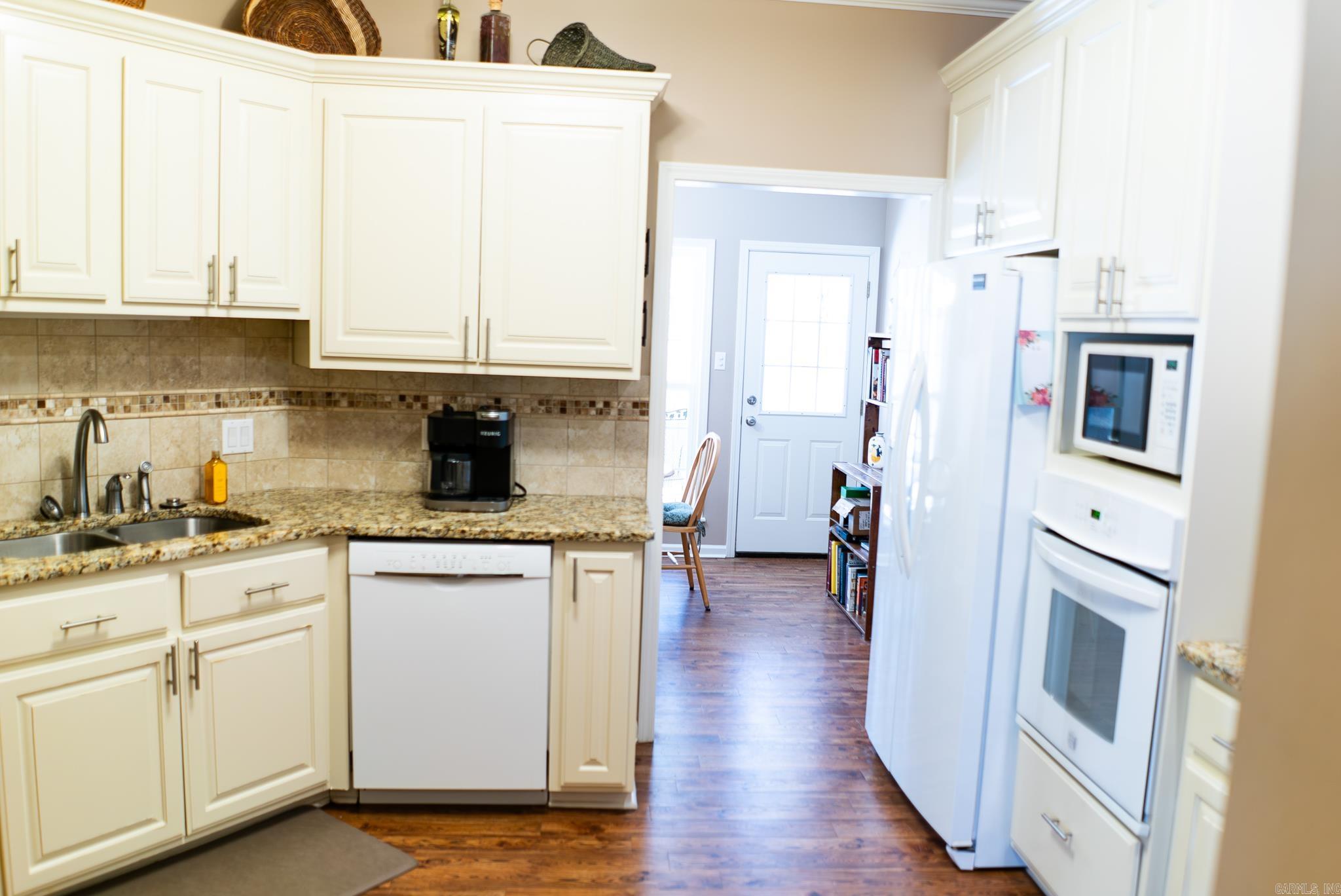 Southern Oaks - Residential