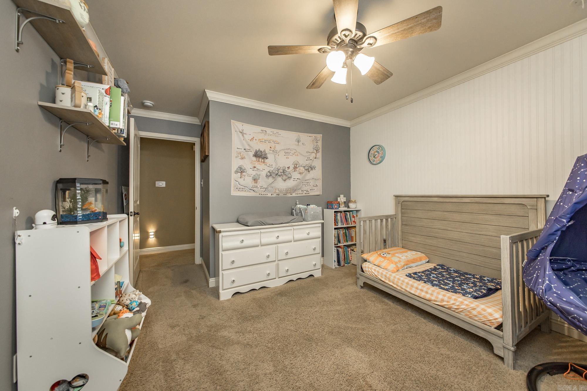 TWIN LAKES PLANNED - Residential