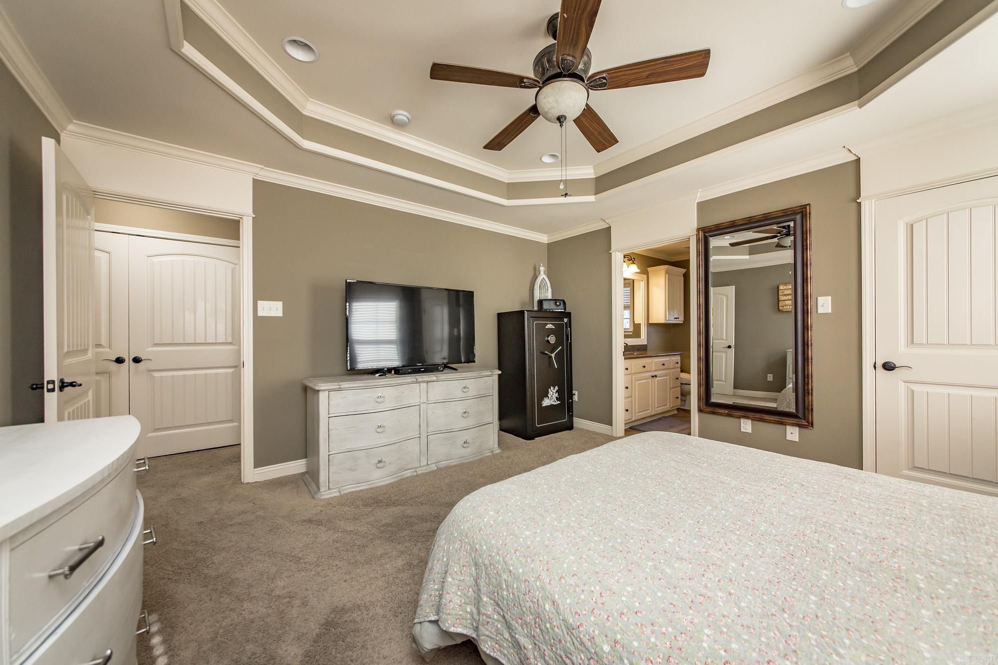 TWIN LAKES PLANNED - Residential