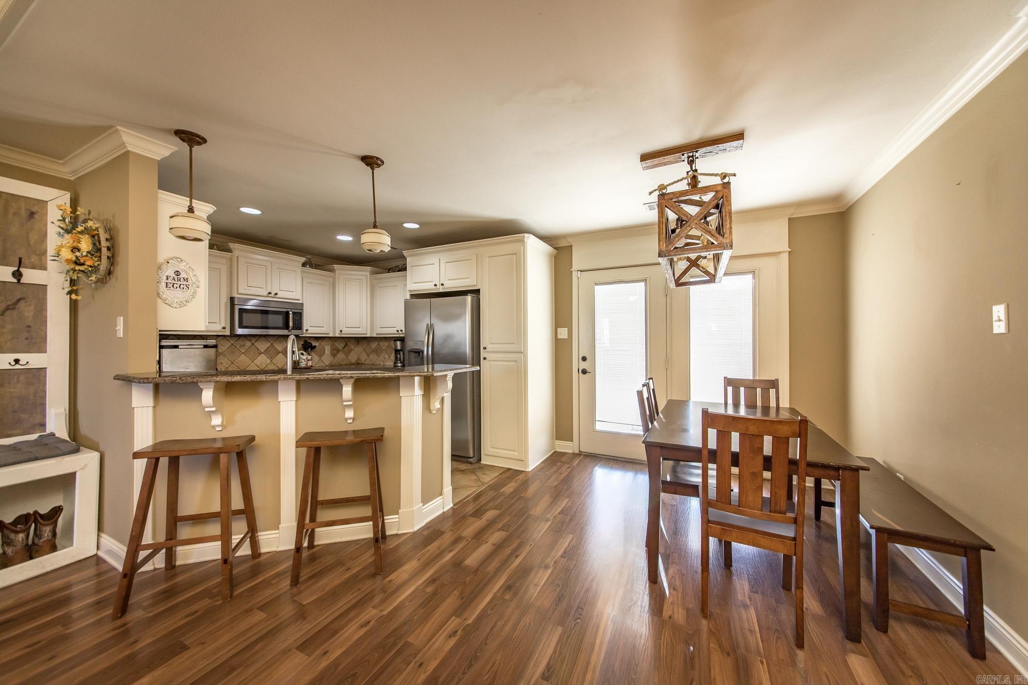 TWIN LAKES PLANNED - Residential