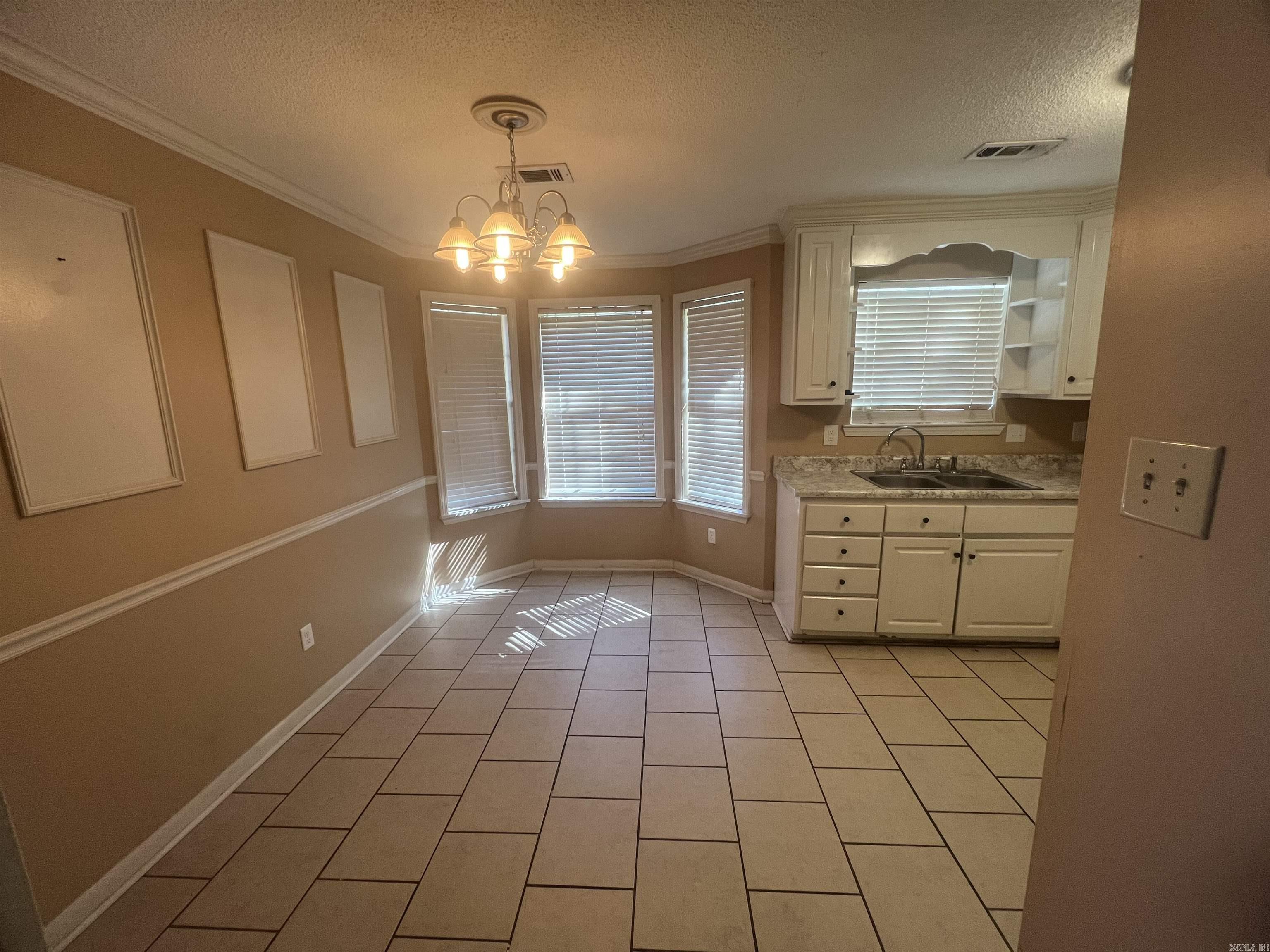 East Hickman & Mcconnell - Residential