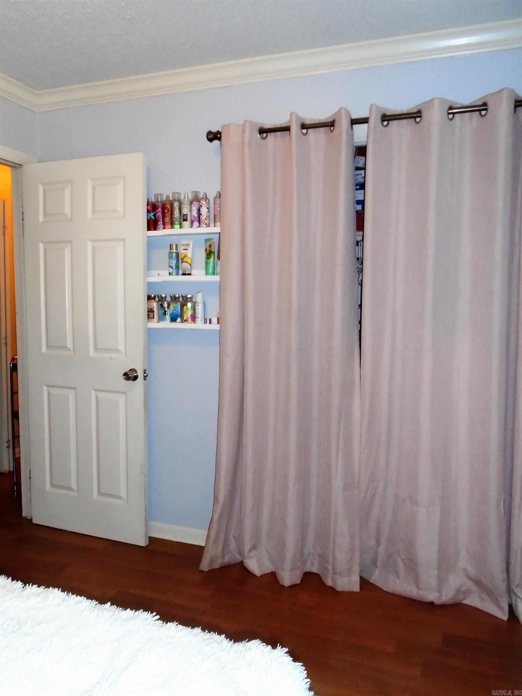 East Hickman & Mcconnell - Residential