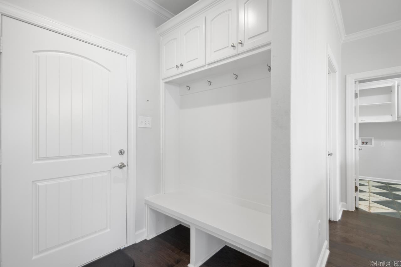 MILLERS GLENN - Residential