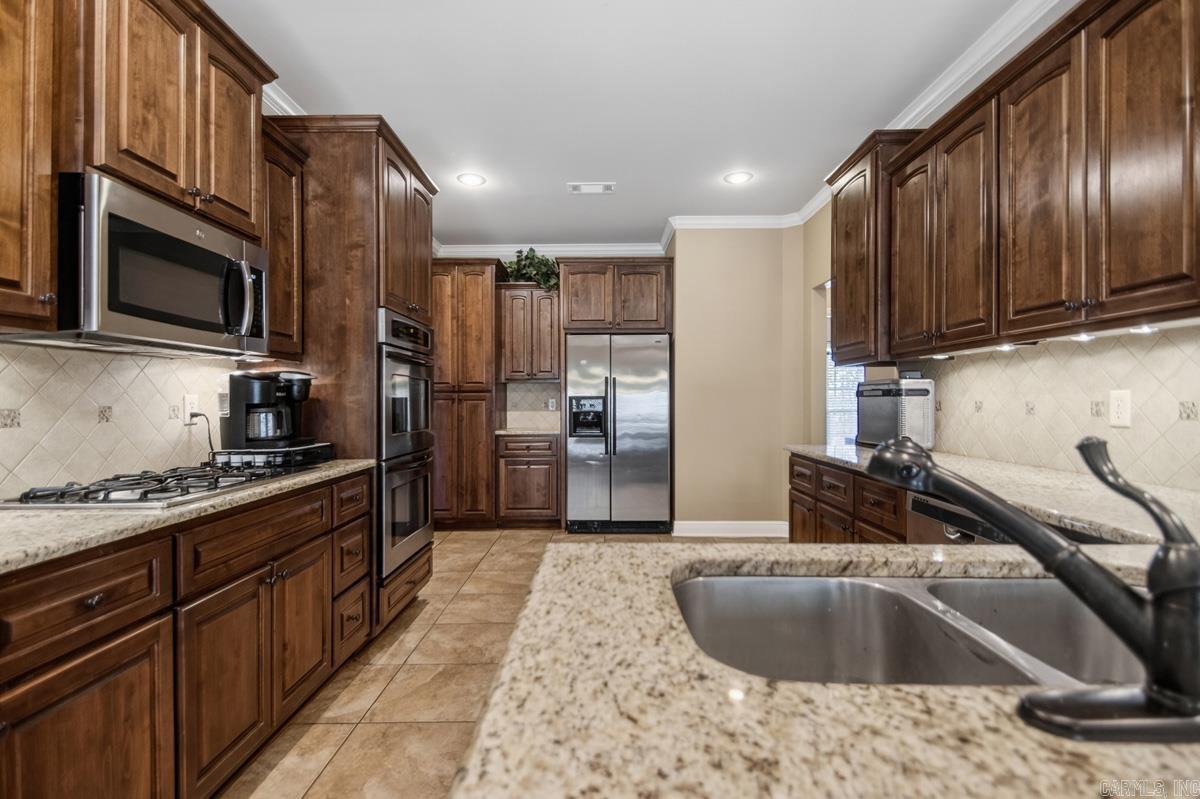 MILLERS CROSSING - Residential