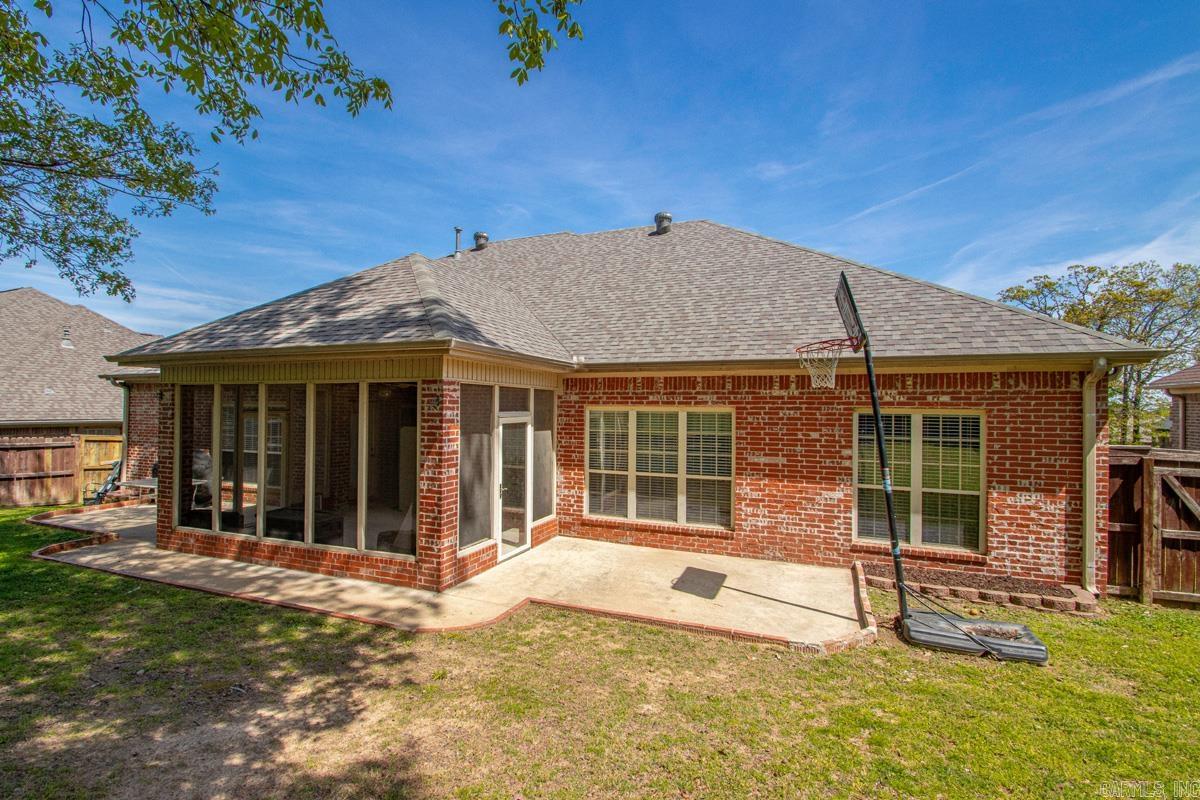 MILLERS CROSSING - Residential
