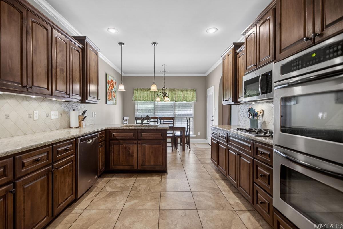 MILLERS CROSSING - Residential