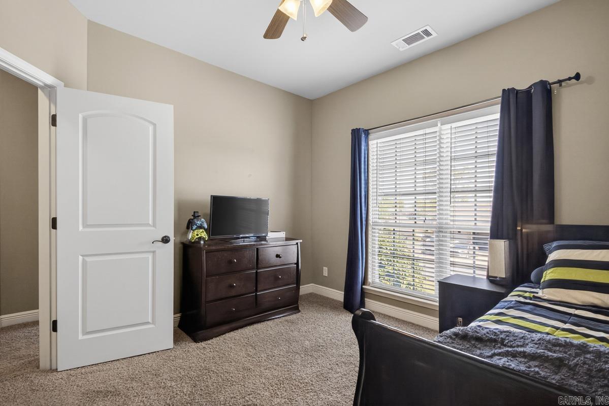 MILLERS CROSSING - Residential