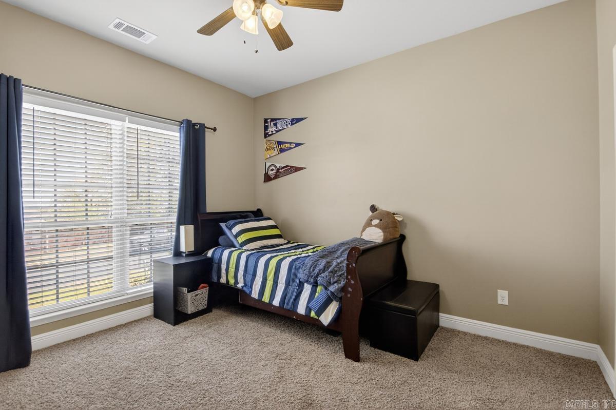 MILLERS CROSSING - Residential
