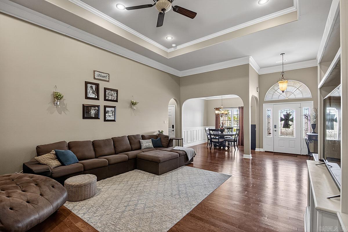 MILLERS CROSSING - Residential
