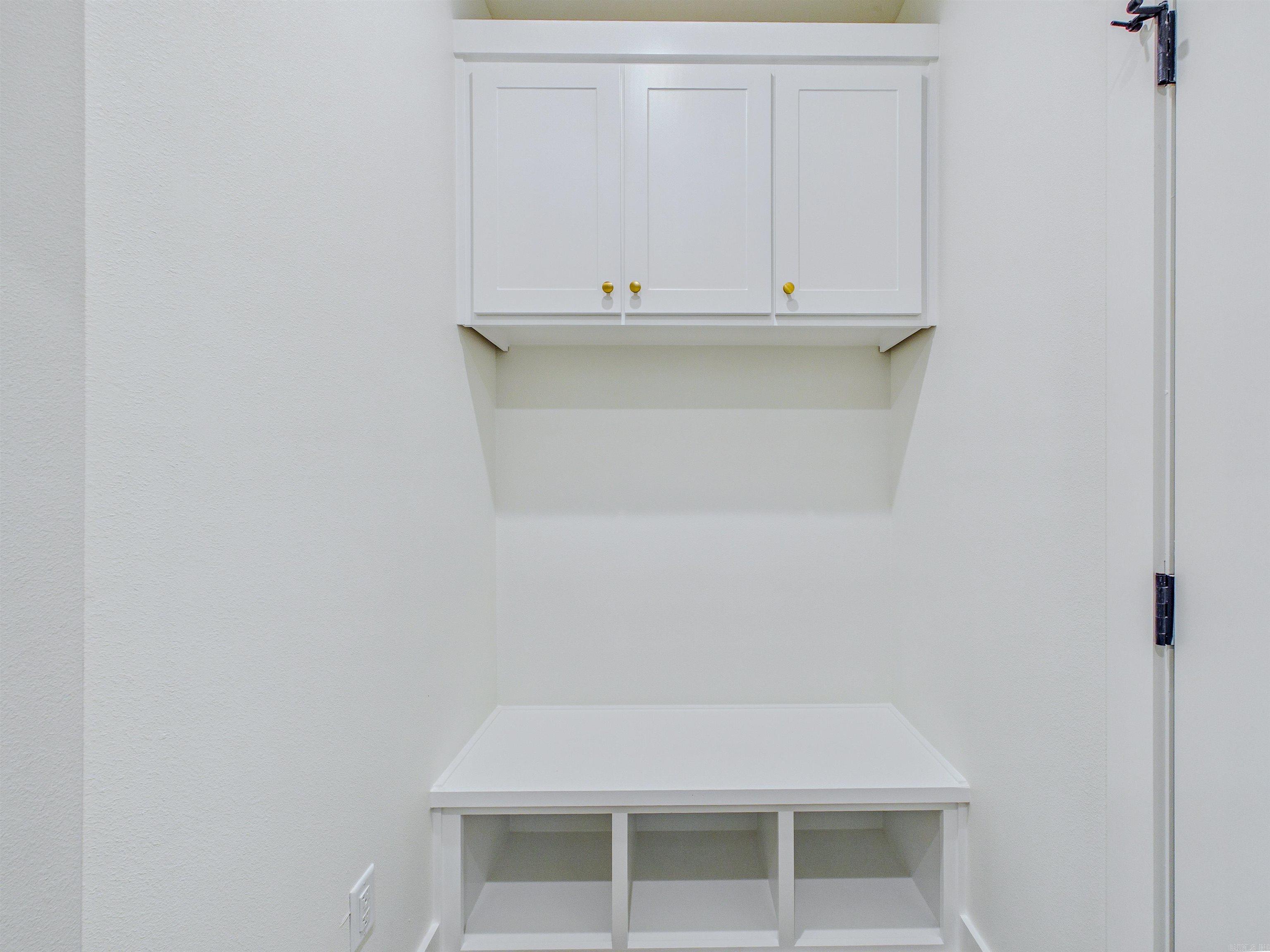 RIDGE VIEW - Residential