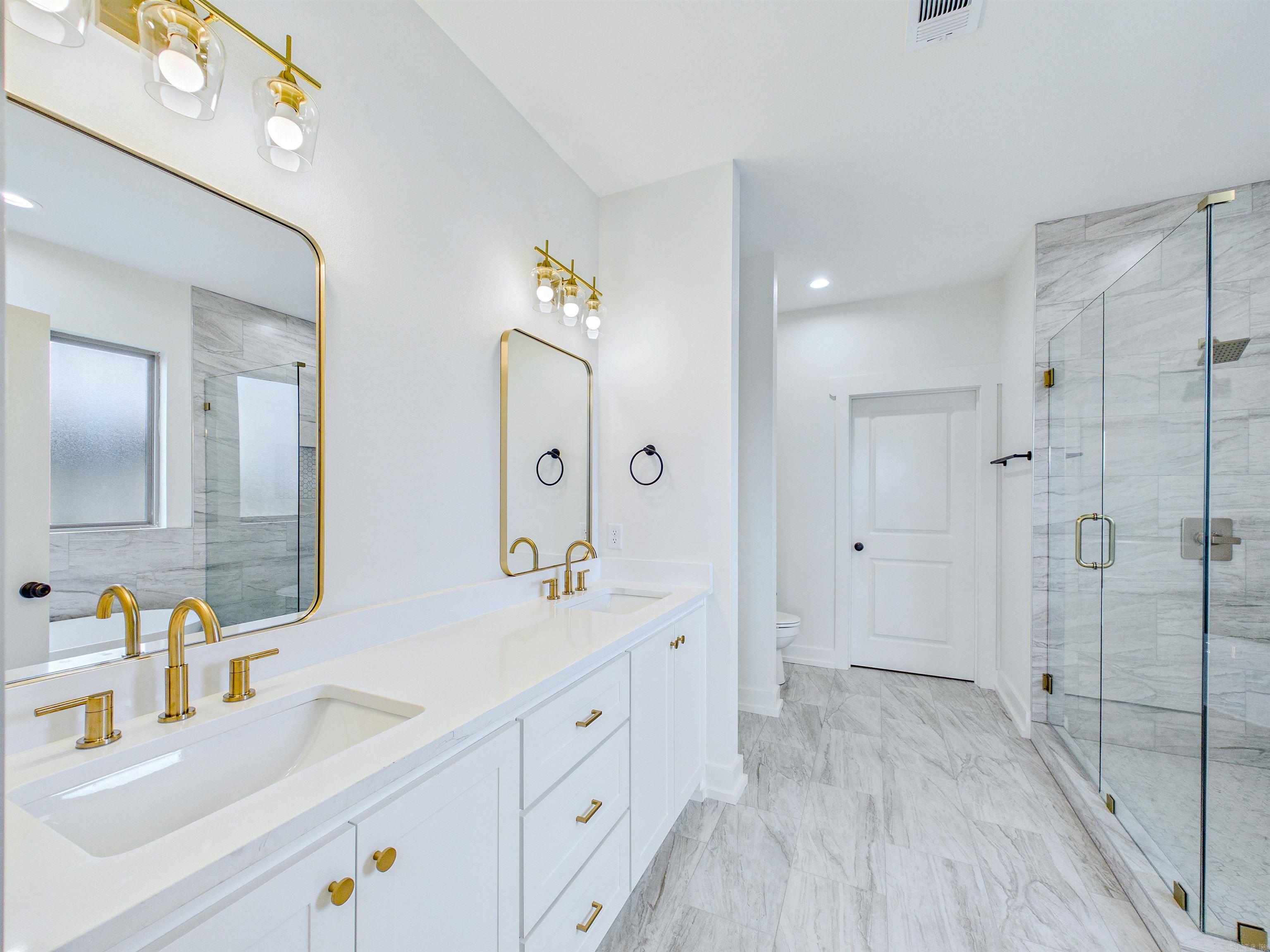 RIDGE VIEW - Residential