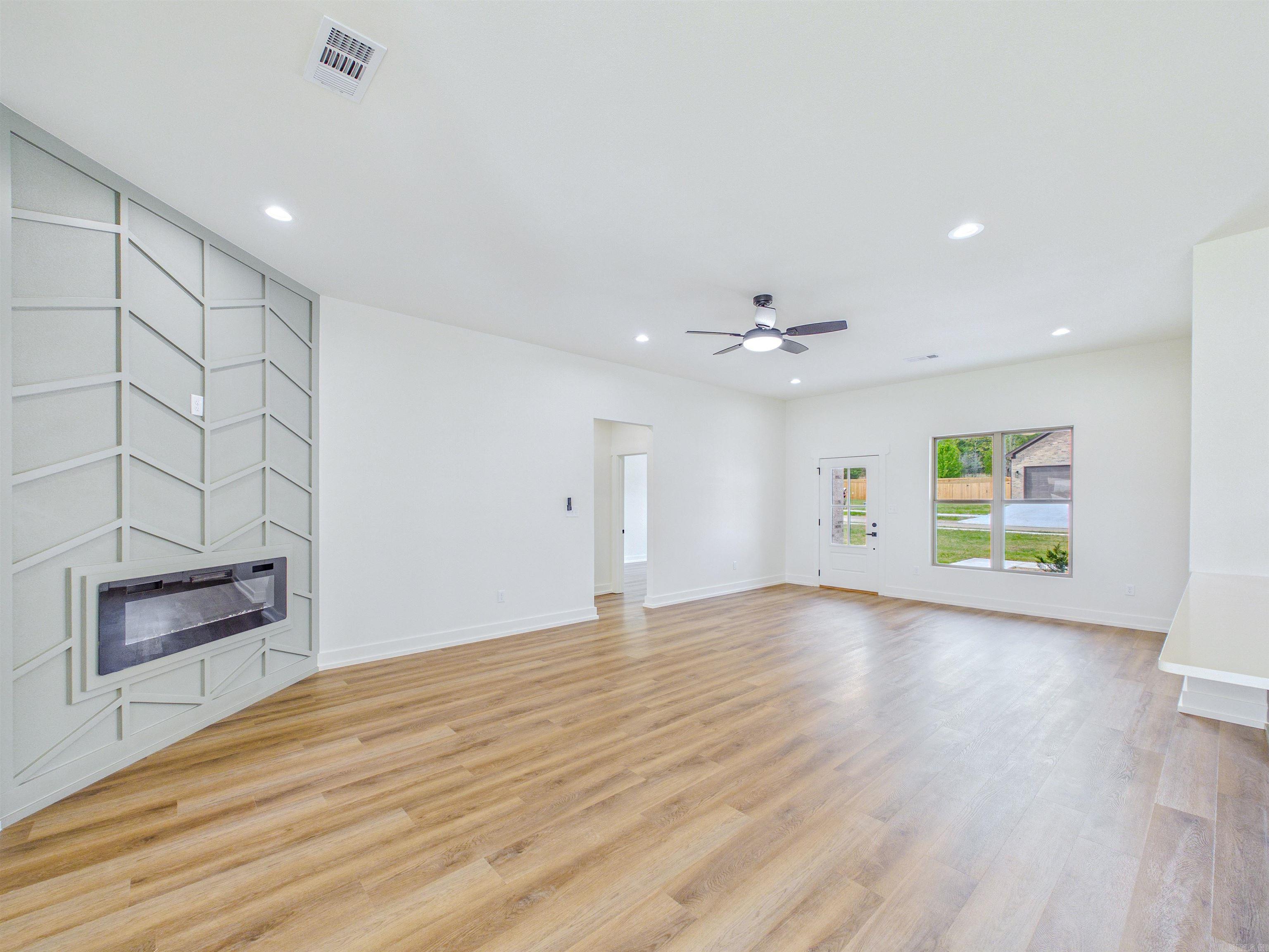 RIDGE VIEW - Residential