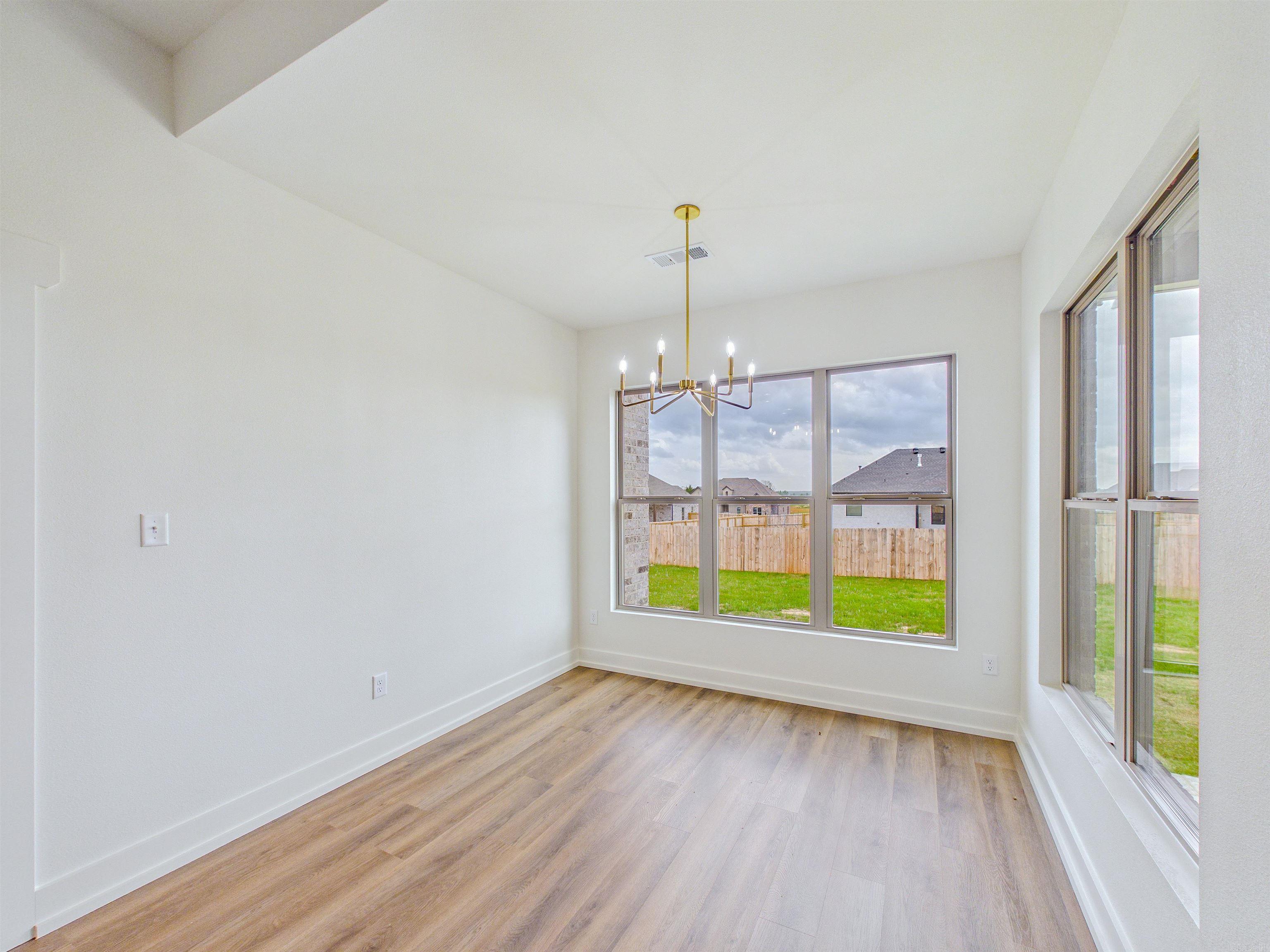 RIDGE VIEW - Residential