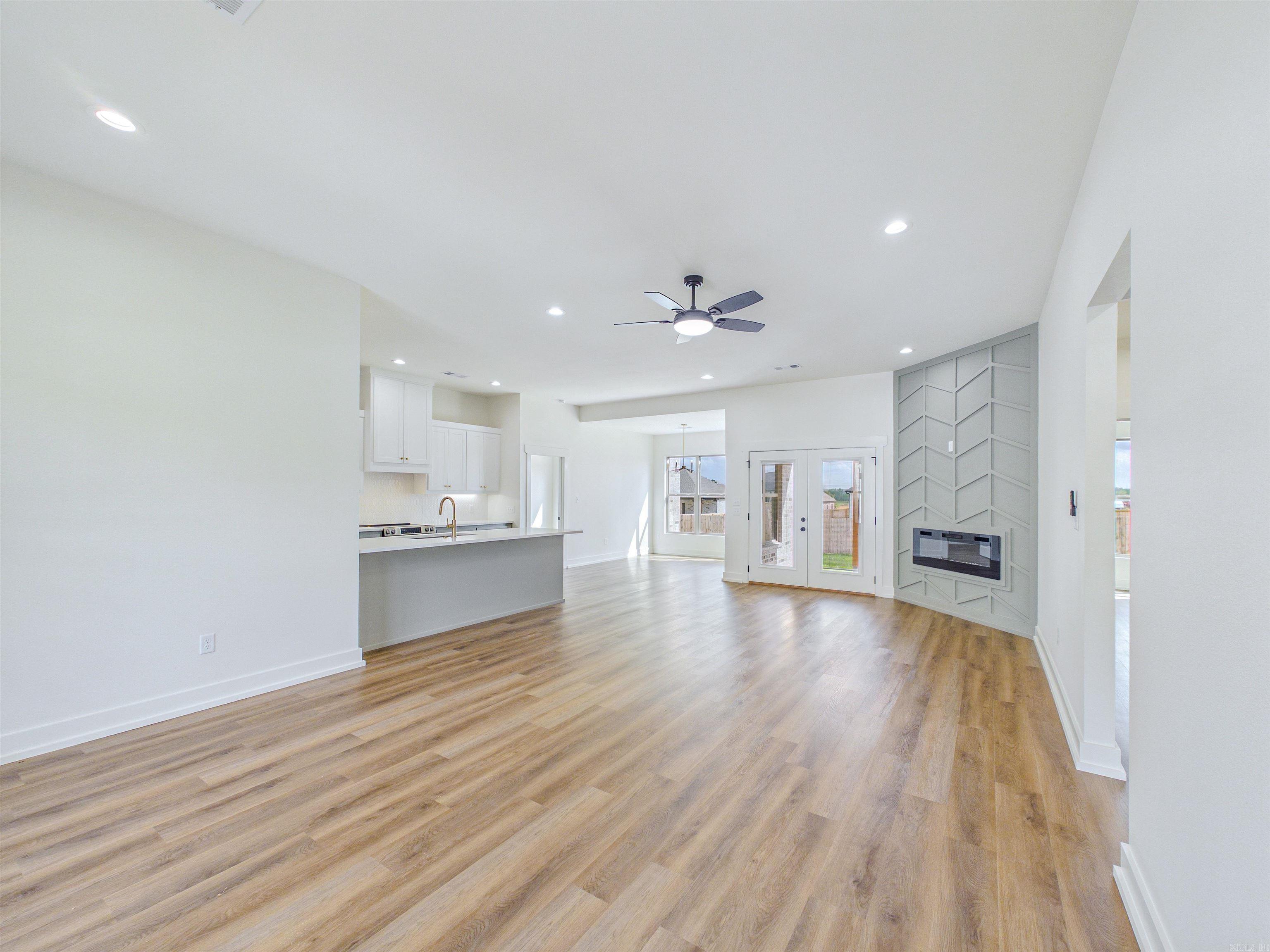 RIDGE VIEW - Residential