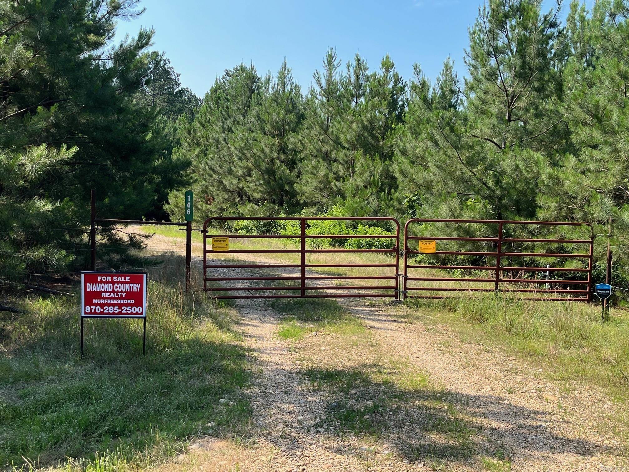 Metes & Bounds - Land